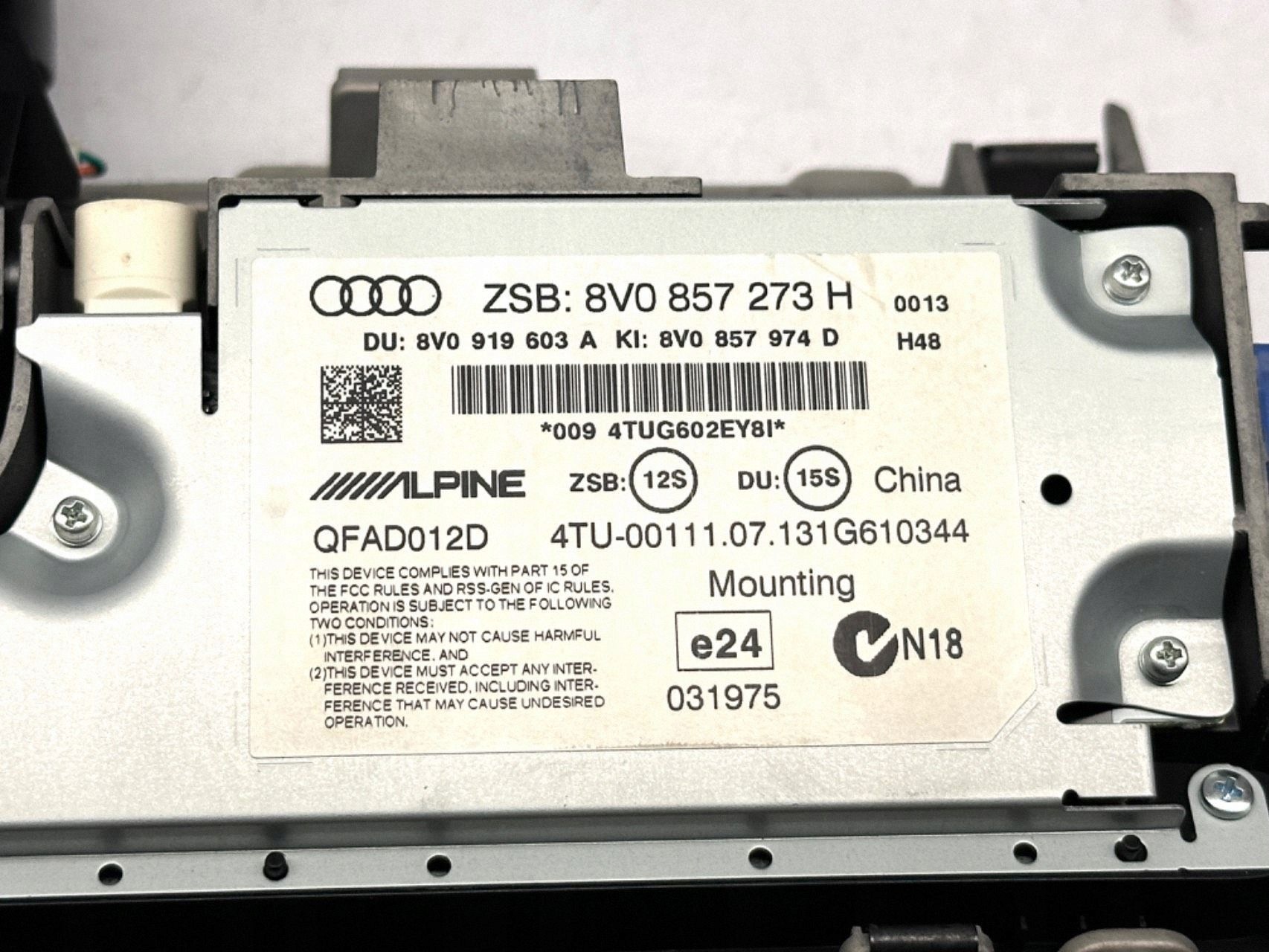 AUDI A3 S3 8V EKRAN display RADIA MMI WINDA 8V0857273H