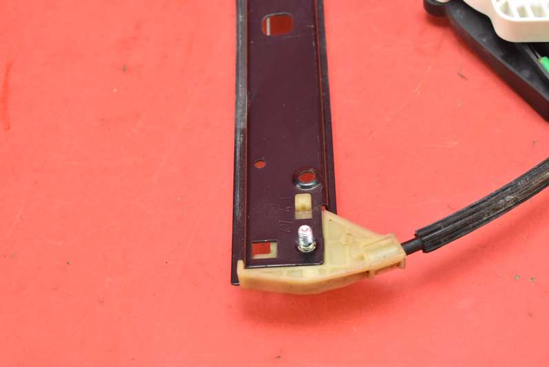 window regulator left front EU 8K0837461A AUDI A4 B8 07-11