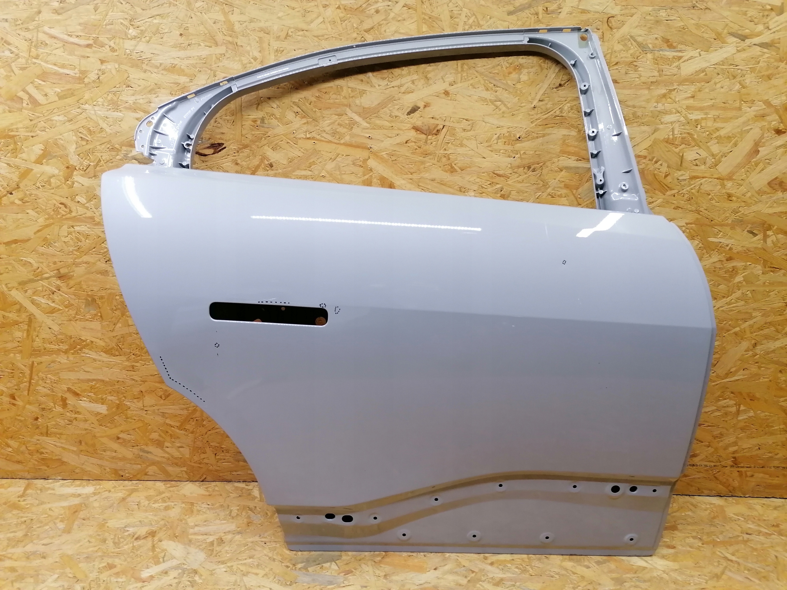 DRZWI PRAWE TYLNE PRAWY TYŁ JAGUAR I-PACE I PACE X590 2018-