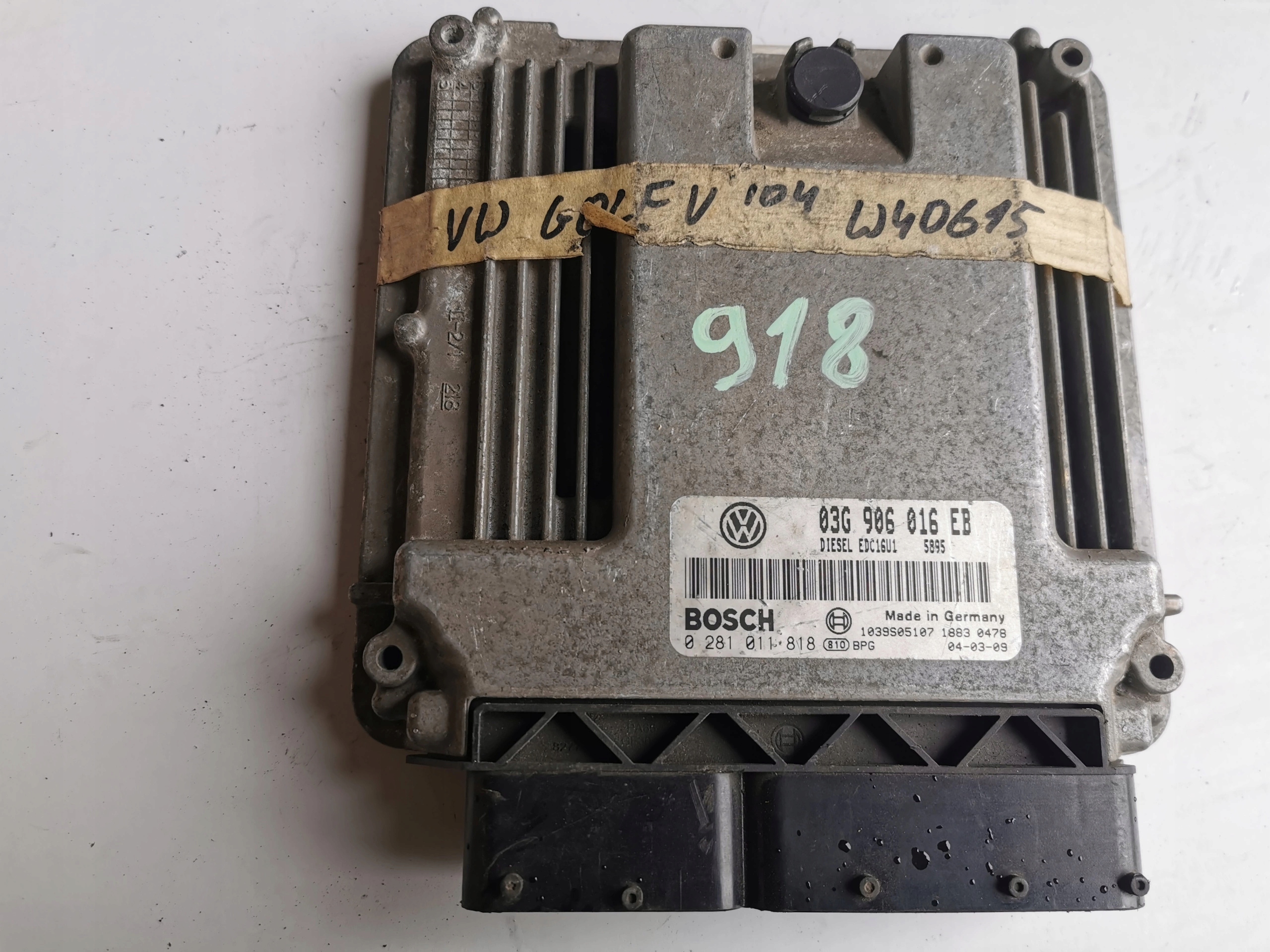 VW GOLF 1.9TDI 0281011818 03G906016EB Computer ECU