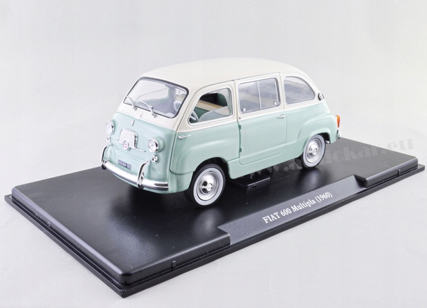 Fiat 600 Multipla AutoVintage 1:24