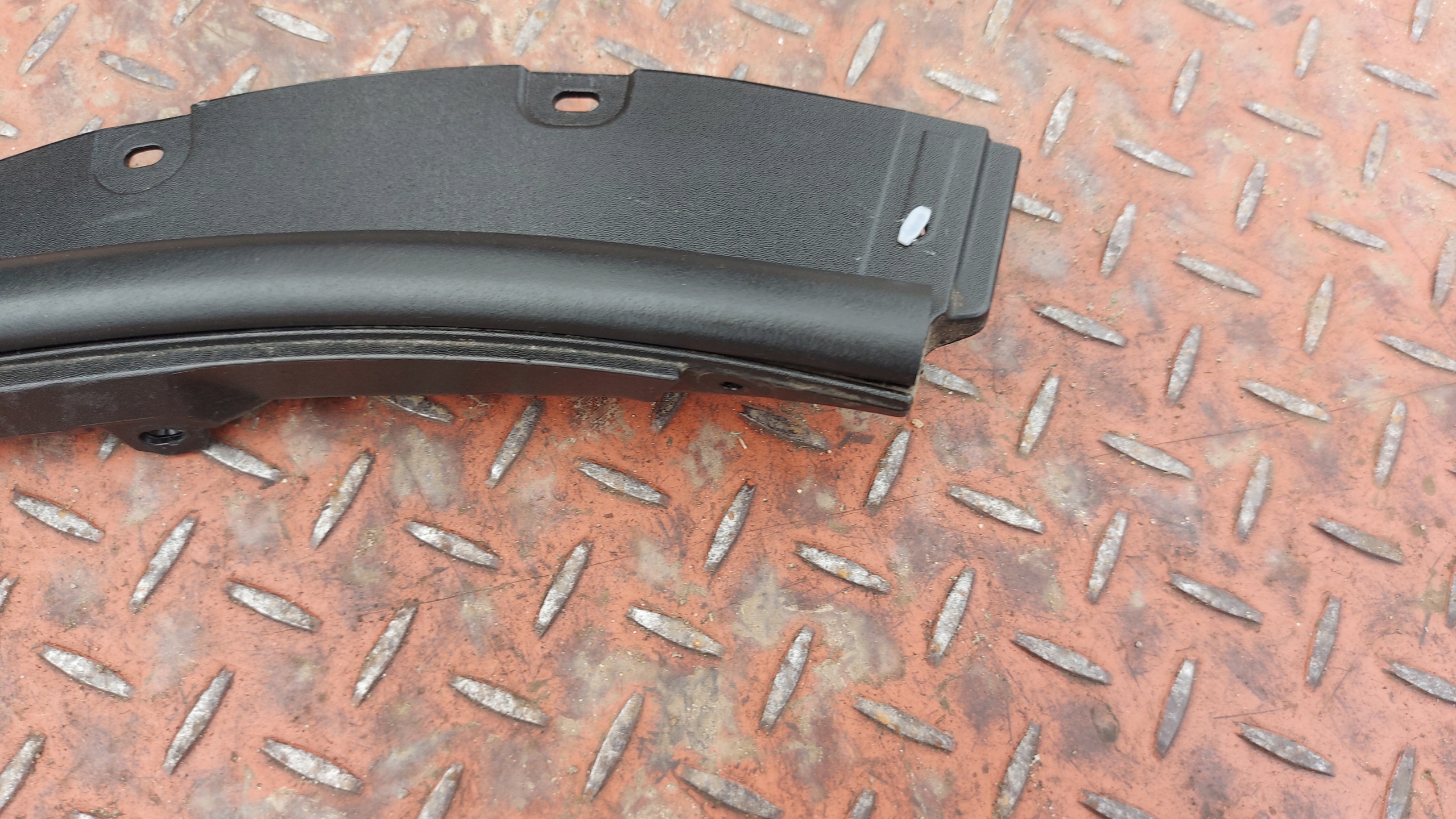 moulding cap door left rear part TOYOTA RAV4 V 18