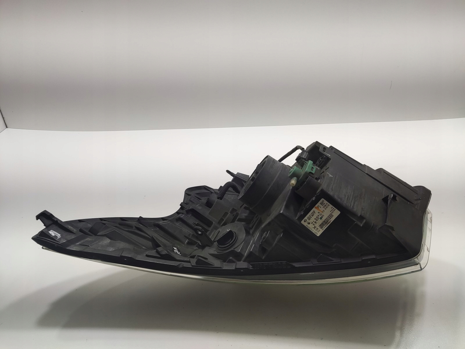 light right front front RENAULT TRAFIC III 2014-2019 260108047R EUROPA