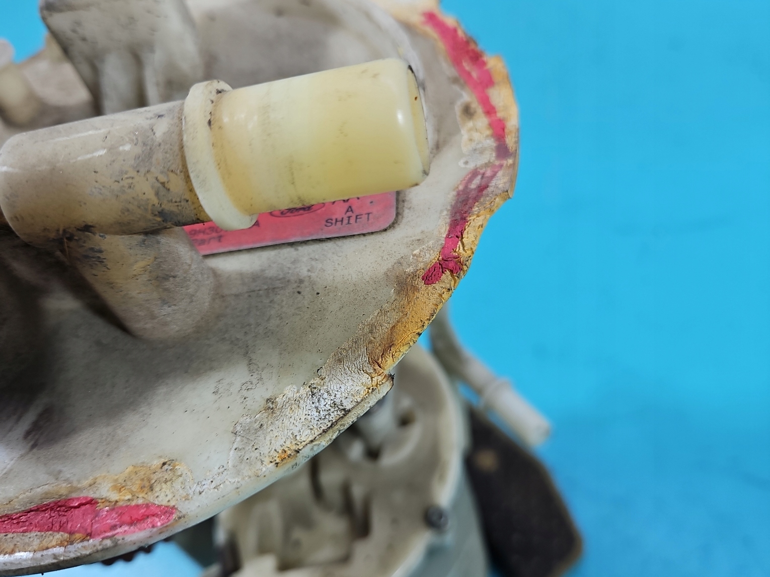 насос топливный FORD TAURUS X 3.0 V6 корпус 4