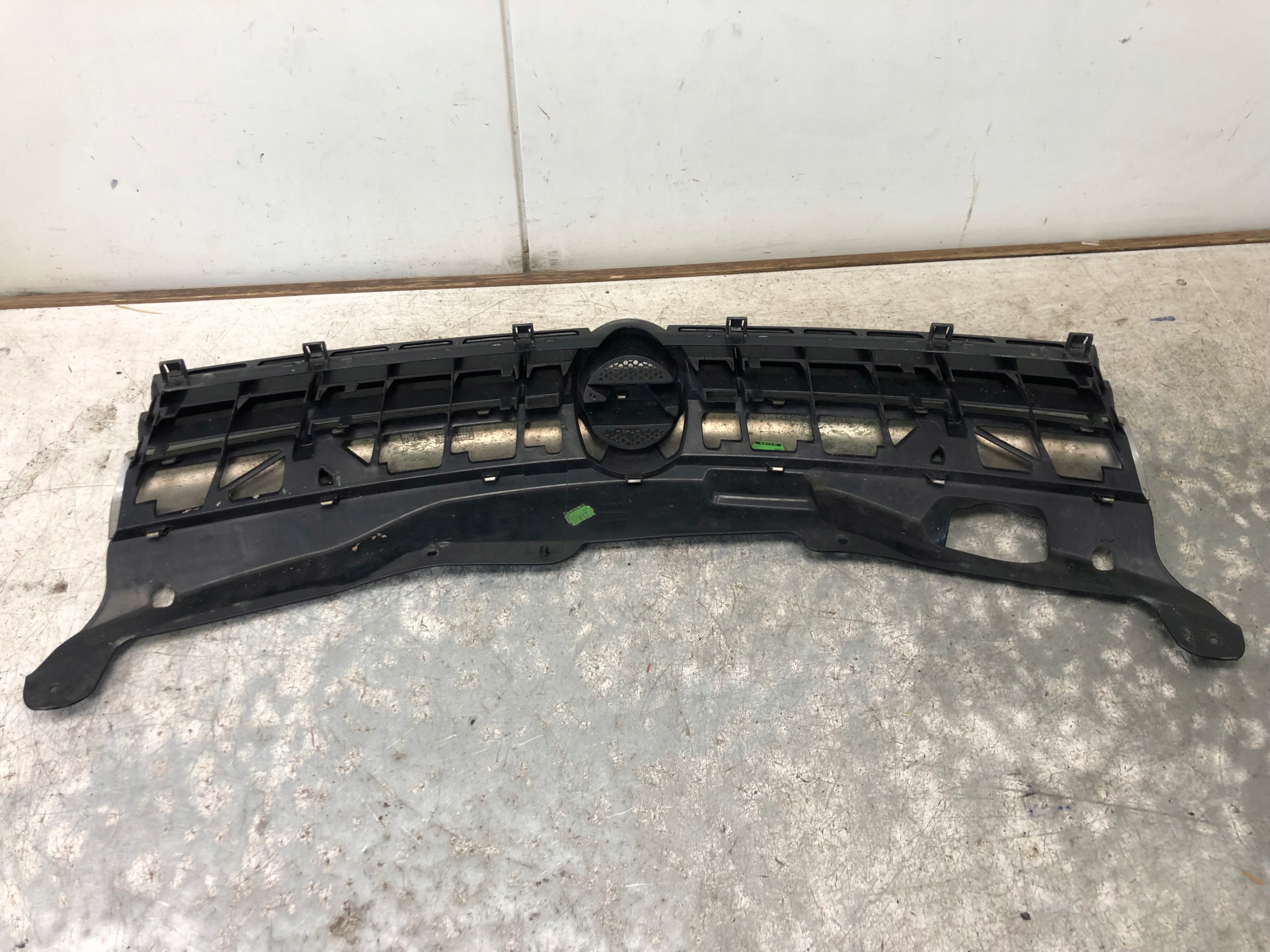 Grill Grill OPEL ASTRA H 13241967