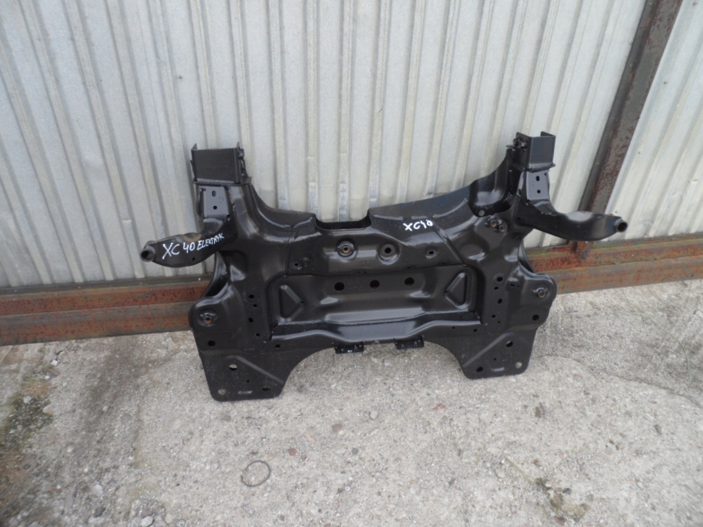 WÓZEK SANKI KOLYSKA BELKA TRAWERSA RAMA PRZÓD VOLVO XC40 II ELEKTRYK
