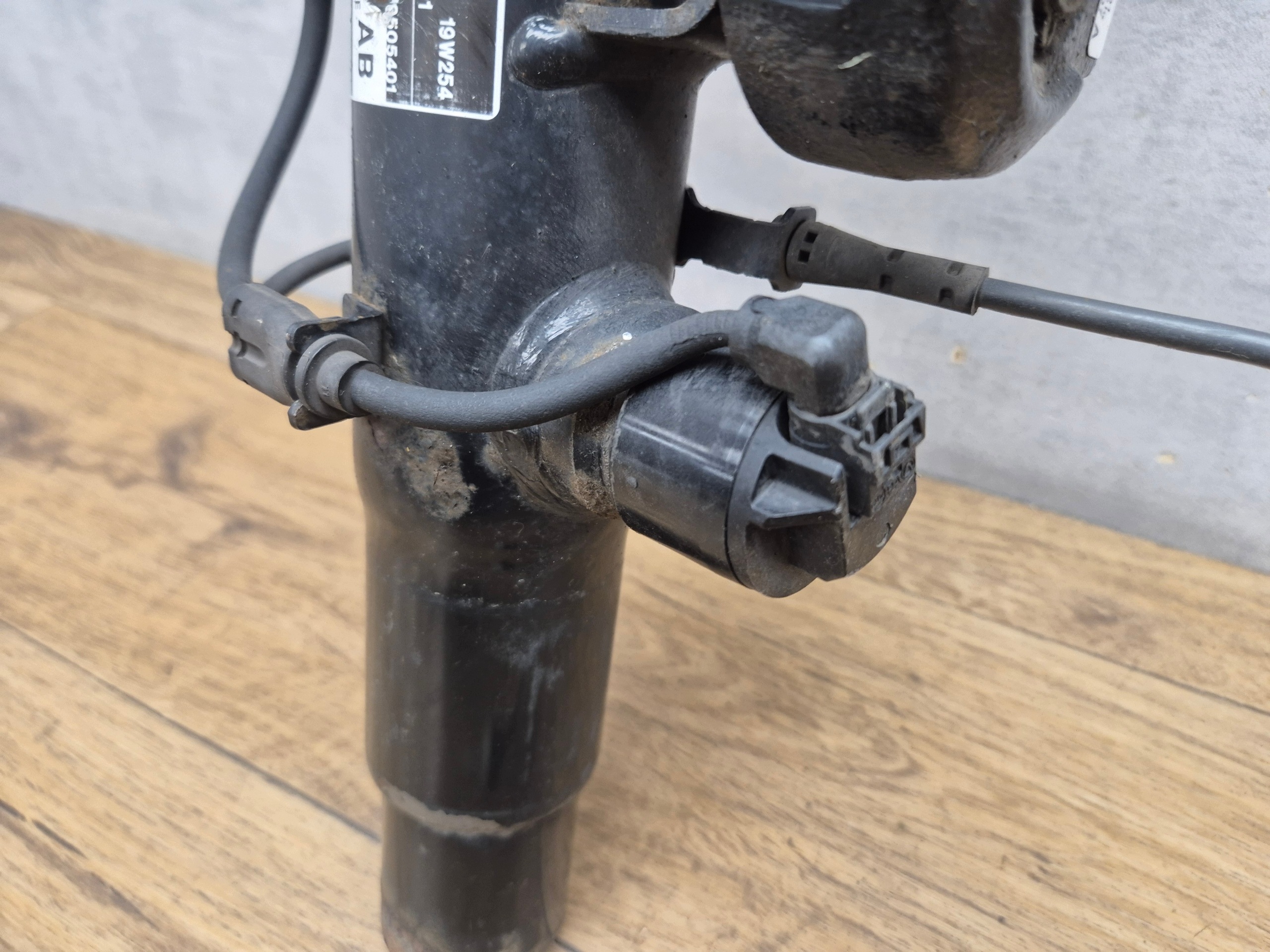 BMW 3 G20 shock absorber RWD right front front VDC 6895054
