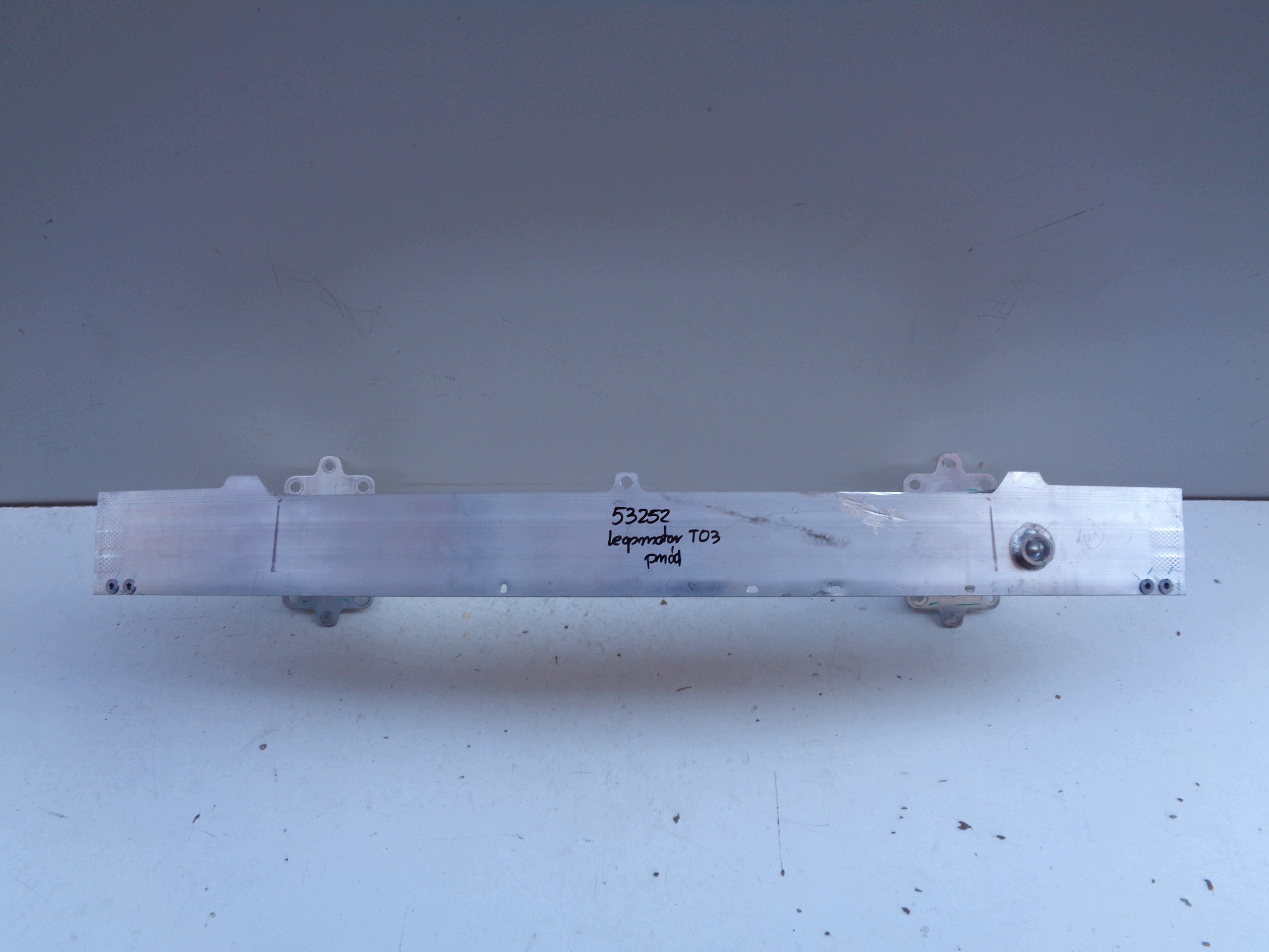 pillar bumper support front LEAPMOTOR T03 NR 53252