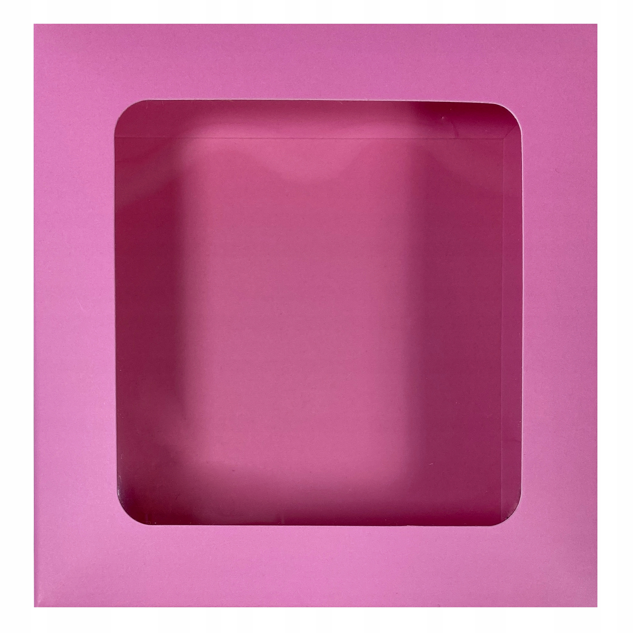 

Różowe pudełko 13x13x3cm okienko