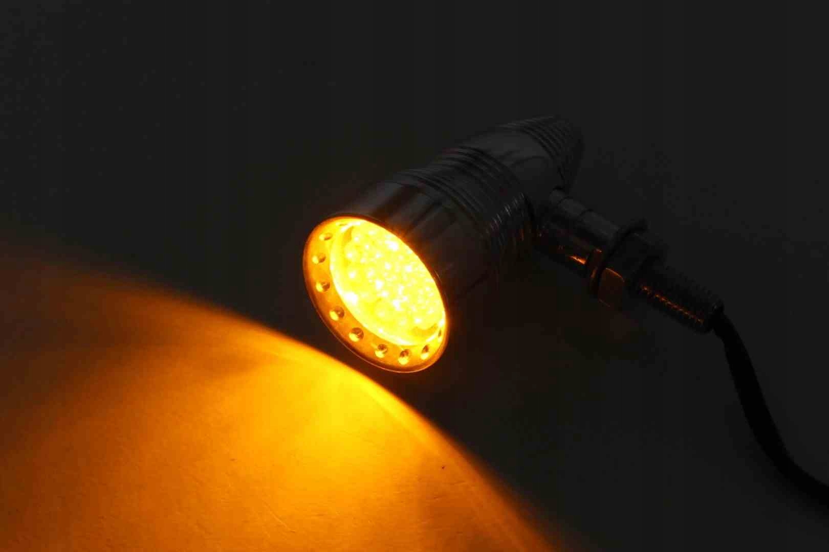 KIERUNKOWSKAZ FTC-2006 CHROM KLOSZ POMARAŃCZOWY Dopasowanie do pojazdu produkt dedykowany