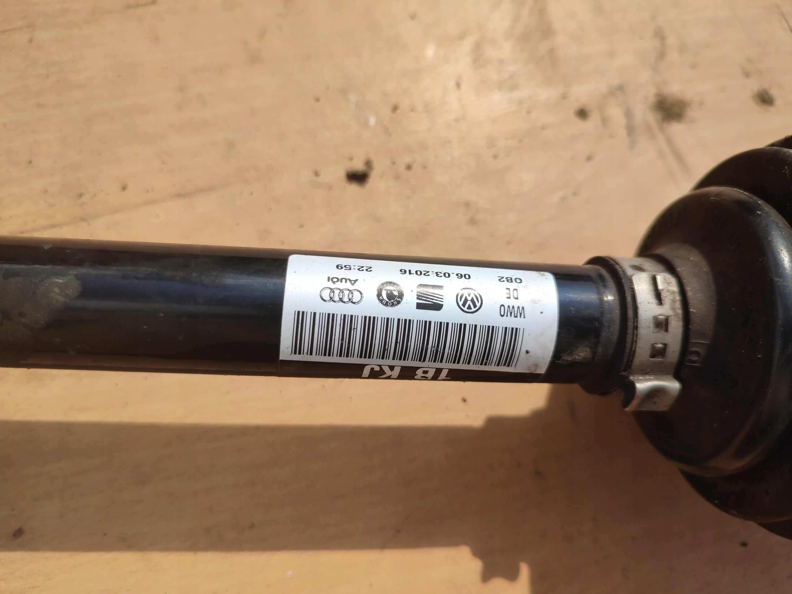 semi-axis left front left front SEAT LEON 1K0407271BK