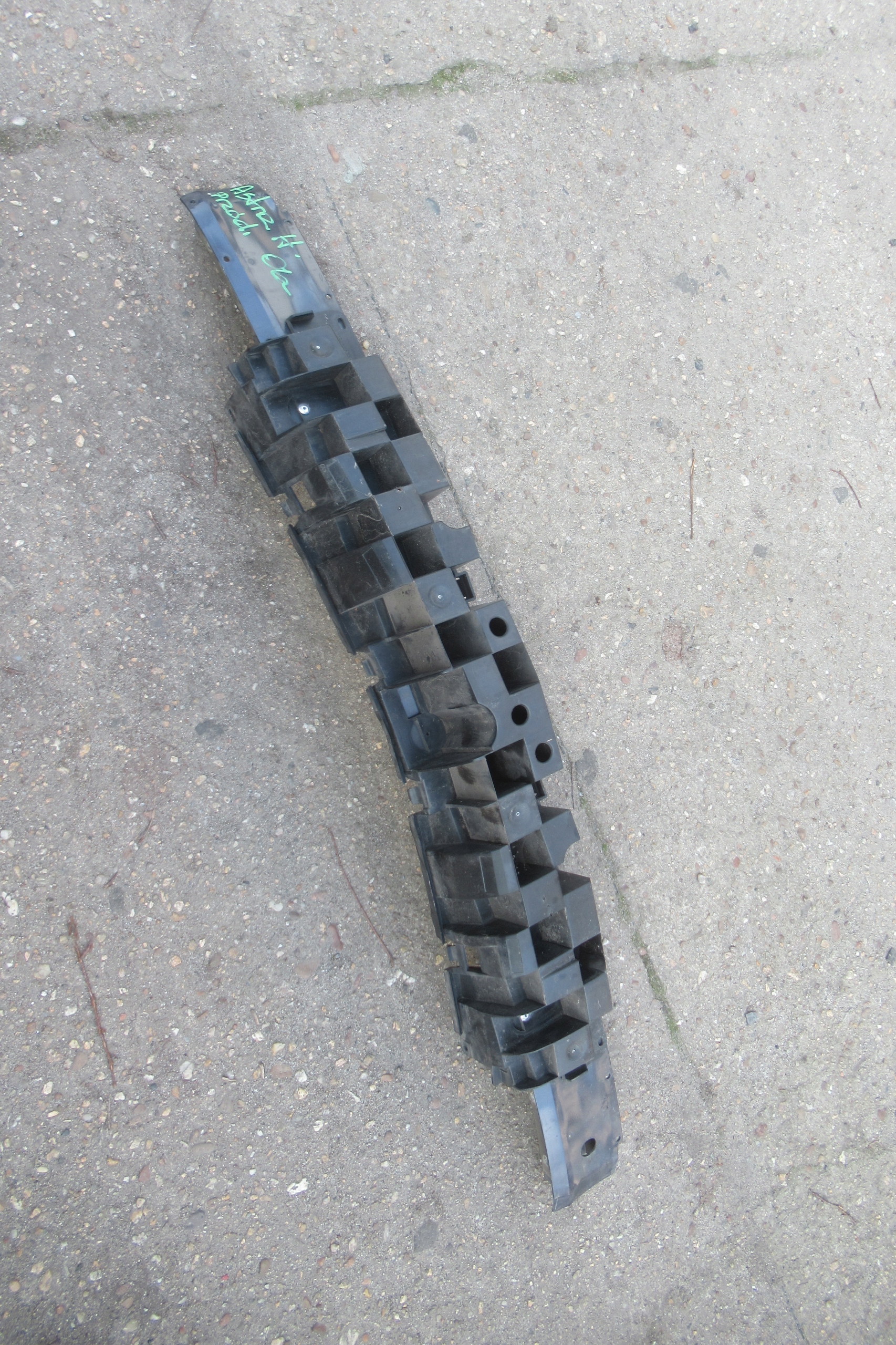 OPEL ASTRA H CABRIO 1.9 CDTI 06R sider pillar of a bumper front
