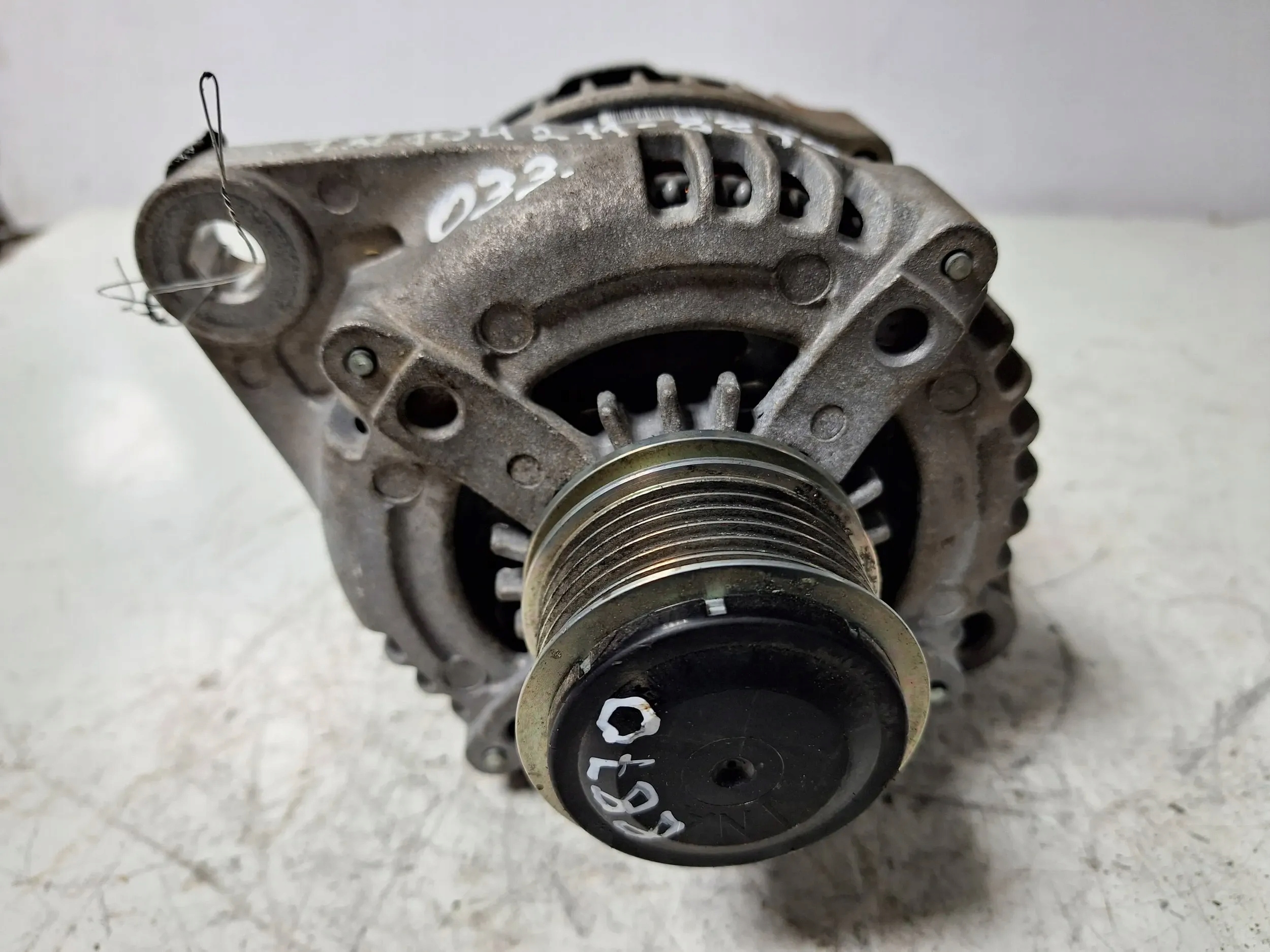 ALTERNATOR P56029739AA JEEP CHEROKEE KL 14- 2.2