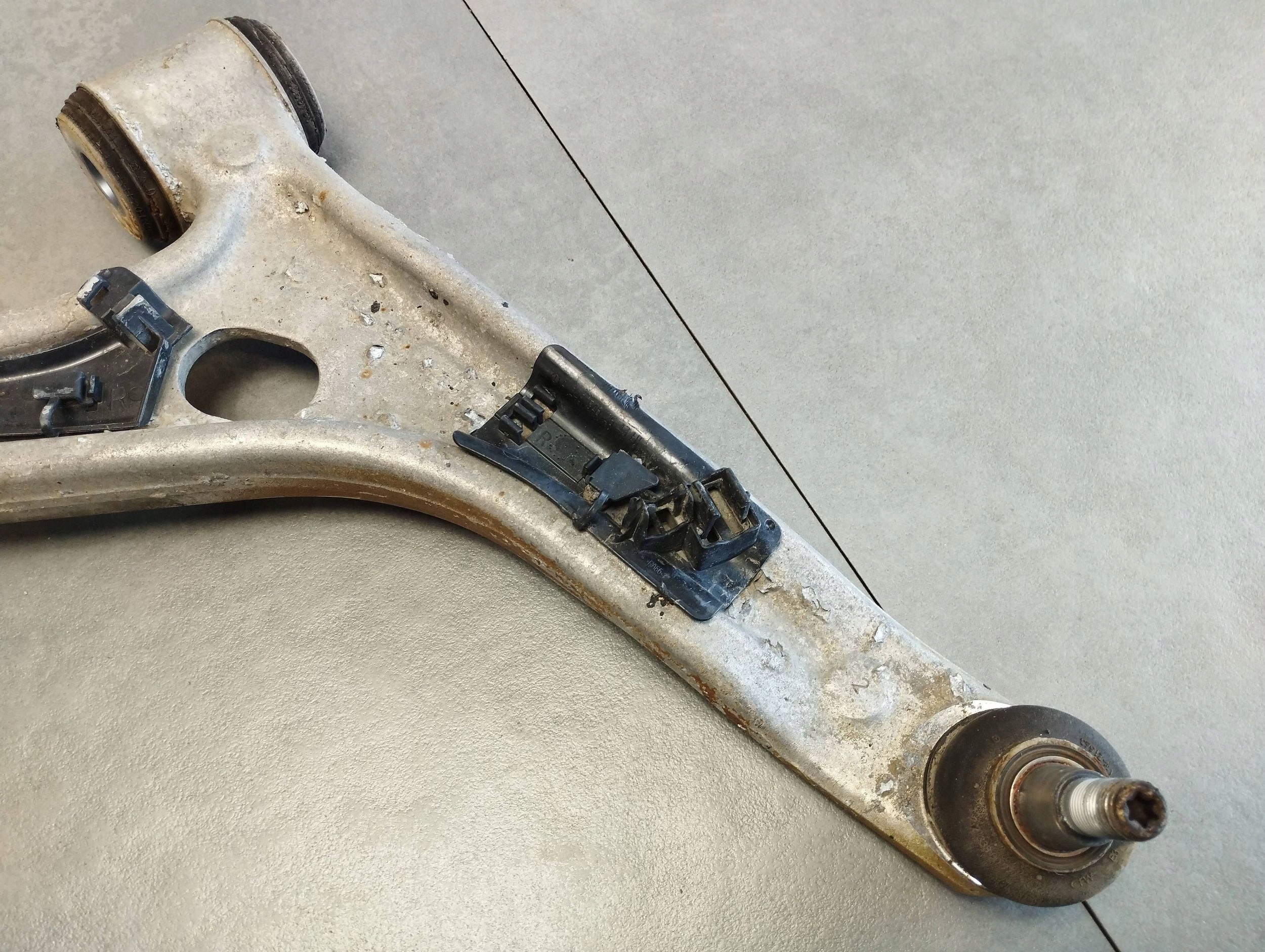 Mercedes B-KLASA W246 W242 arm right front