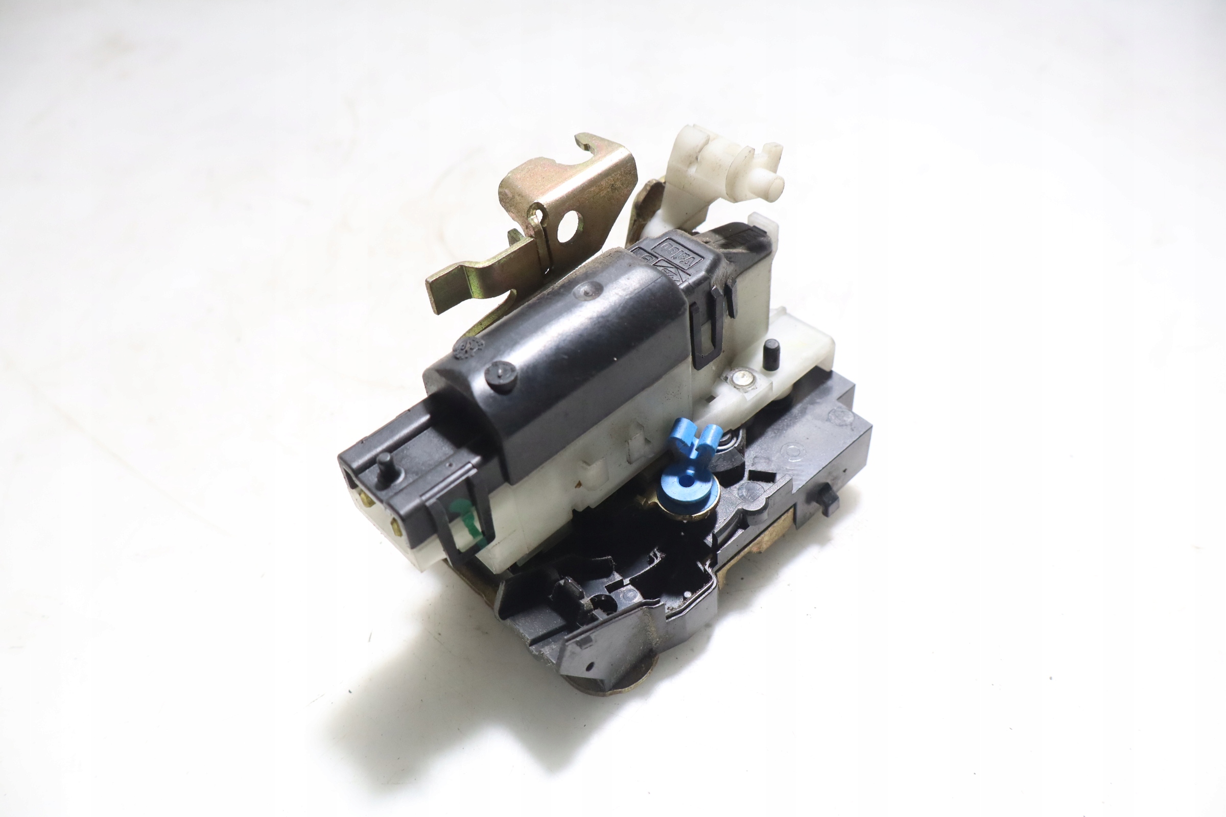 ZAMEK DRZWI PRZESUWNYCH LEWY RENAULT KANGOO I Strona zabudowy lewa