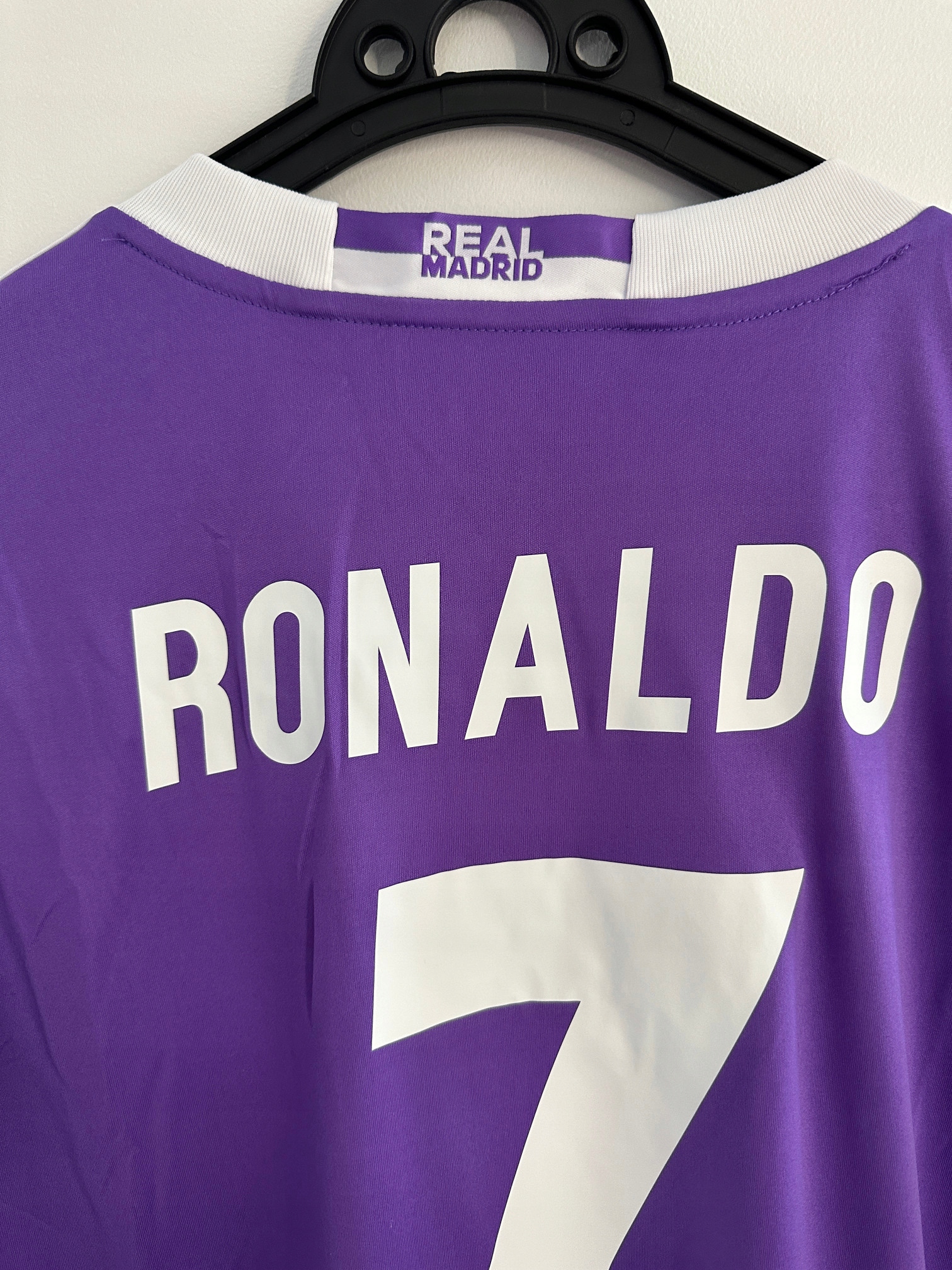 Koszulka Real Madryt 2016/17 Retro Dł. rękaw L Rękaw długi rękaw