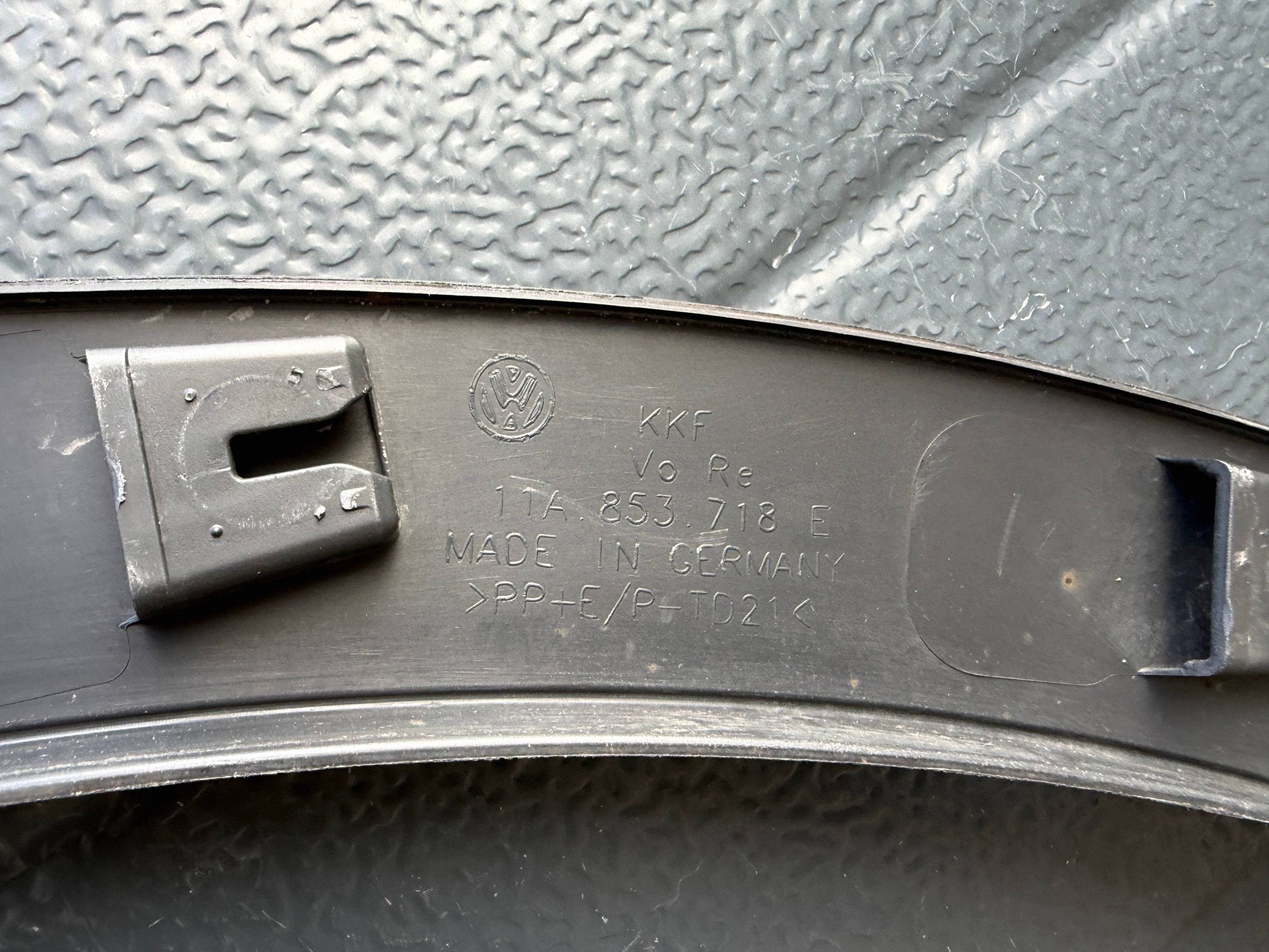 Vw Id.4 Id4 moulding fender right front front