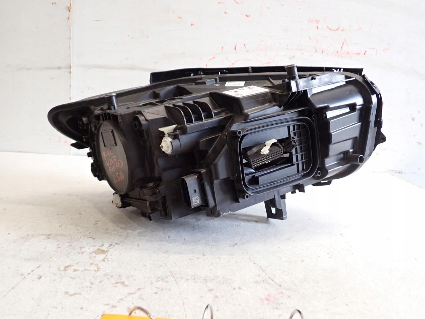 light front left MERCEDES B-KLASA W247 2018- FULL LED A2479062503