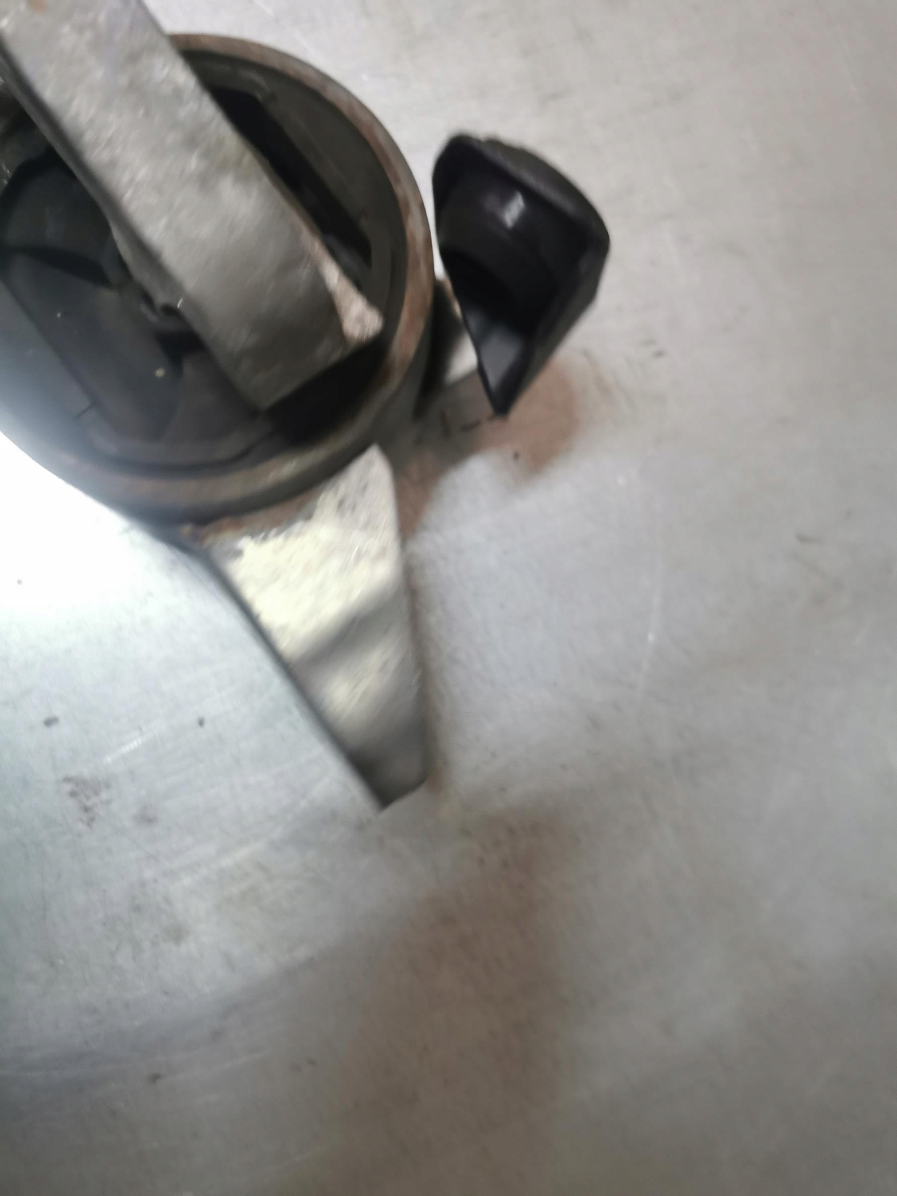 airbag engine mount OPEL CORSA D 1.3 CDTI 13130741