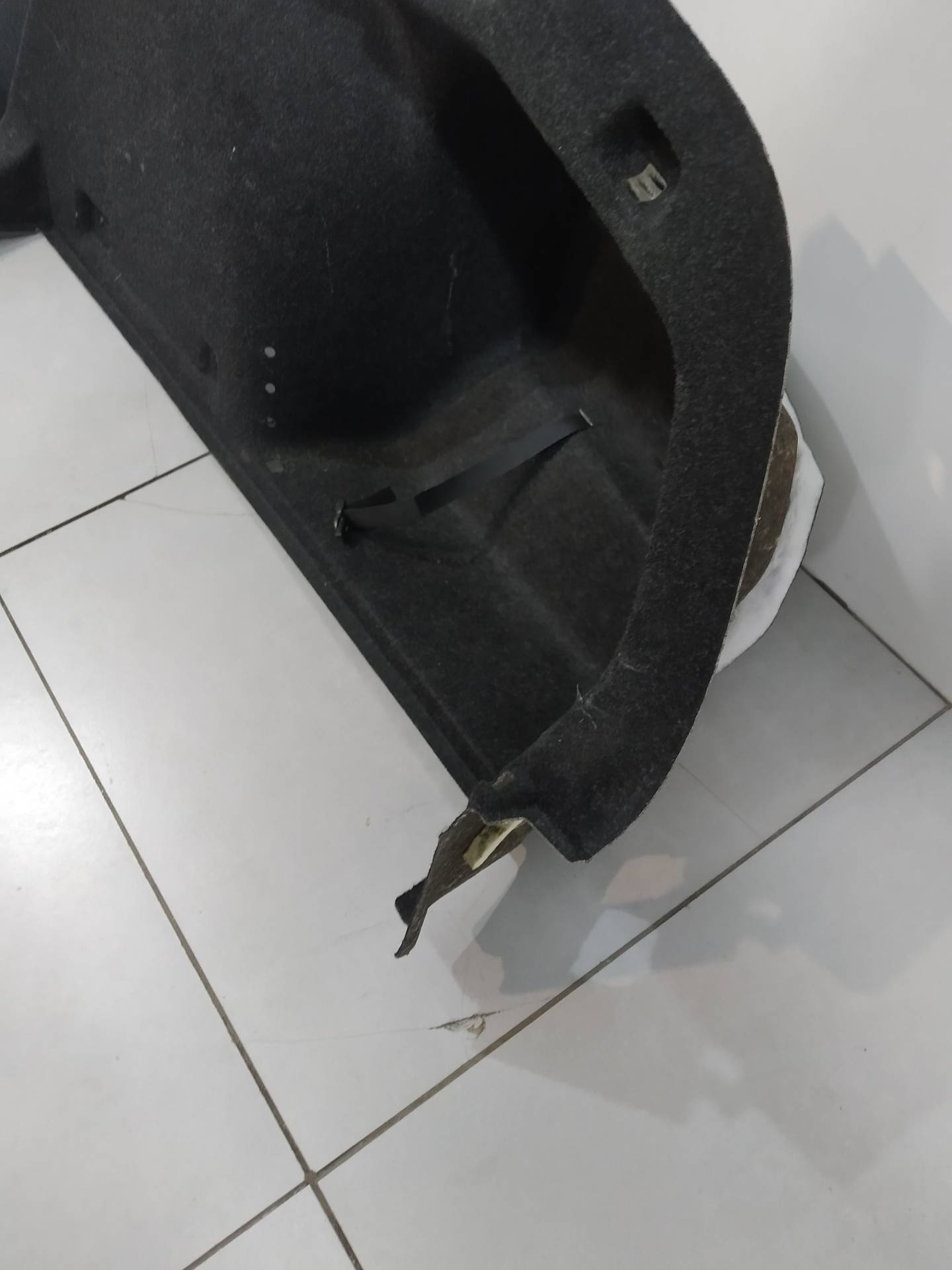 upholstery side right rear part boot HB 5E6867428A Skoda Octavia IV
