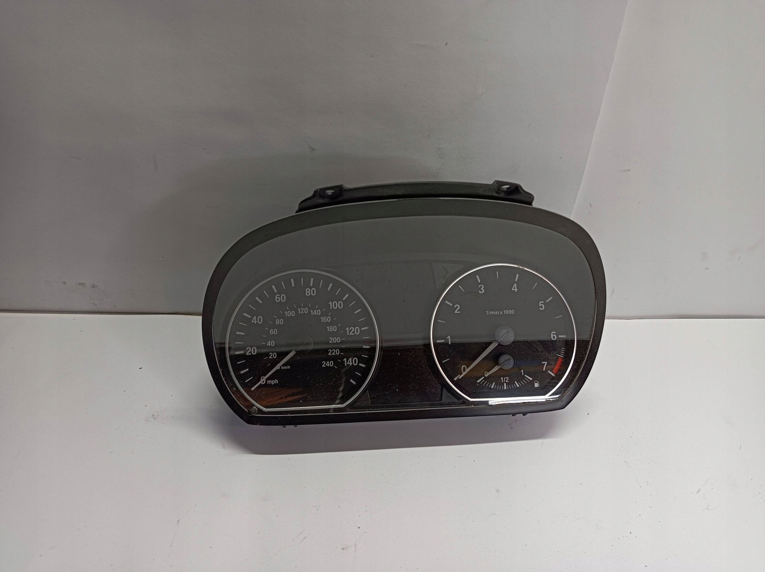 kilometar sat BMW 1 E81 E87 9220942
