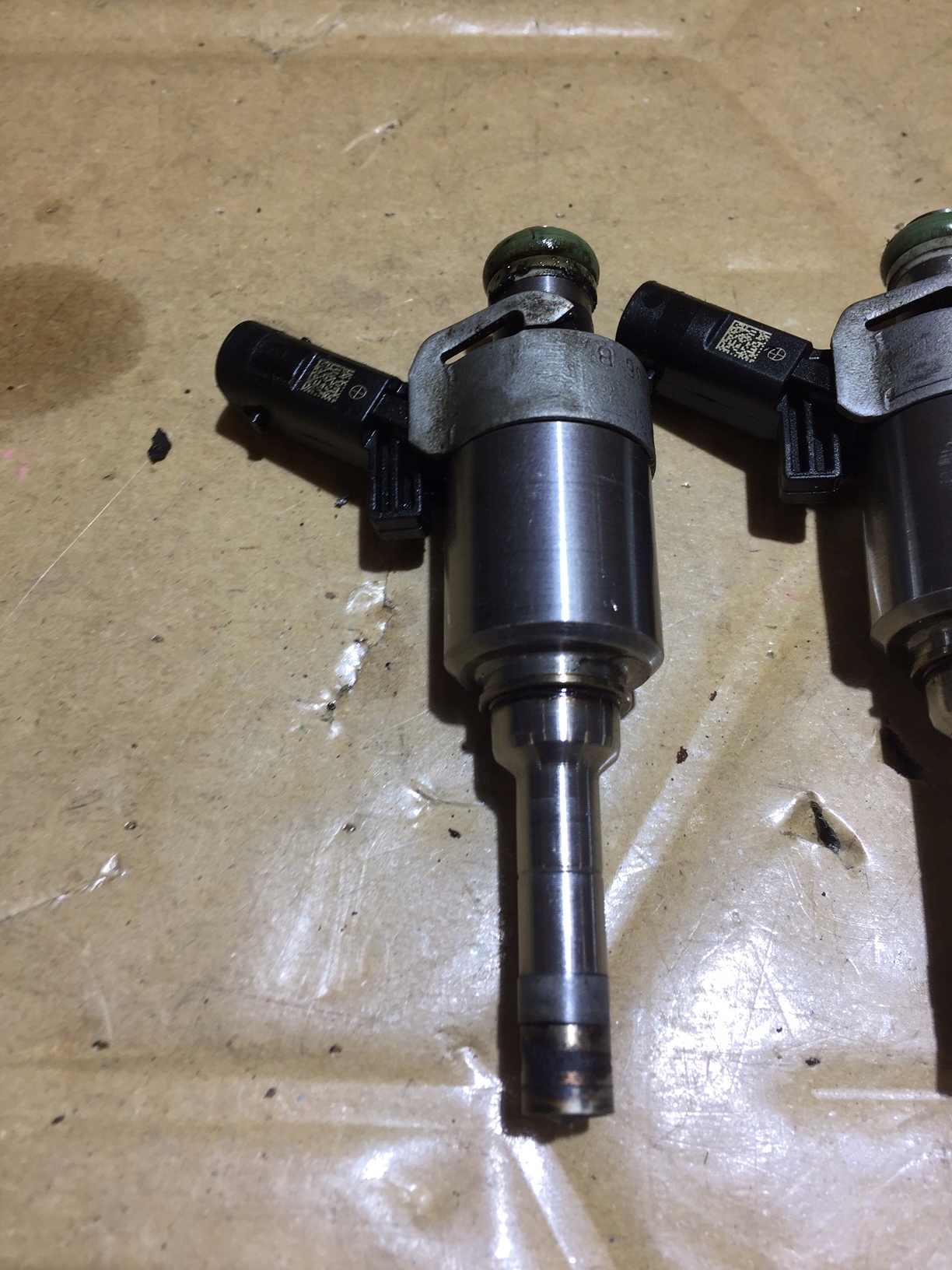 AUDI A4 B8 1.8 TFSI injector nozzle 0261500160