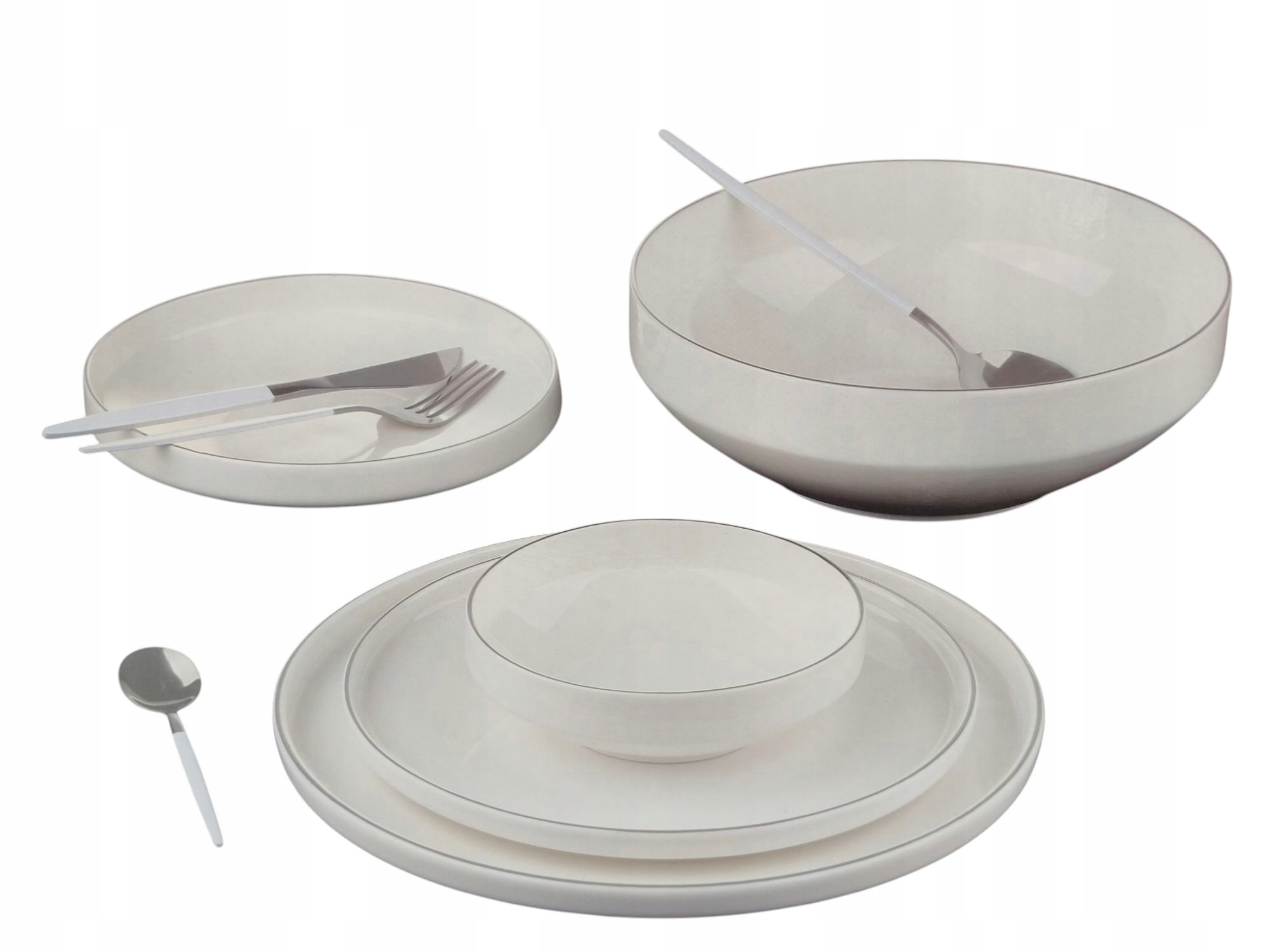 Moderný, elegantný obedový set Milano, zdobený striebornou farbou, 25 kusov.