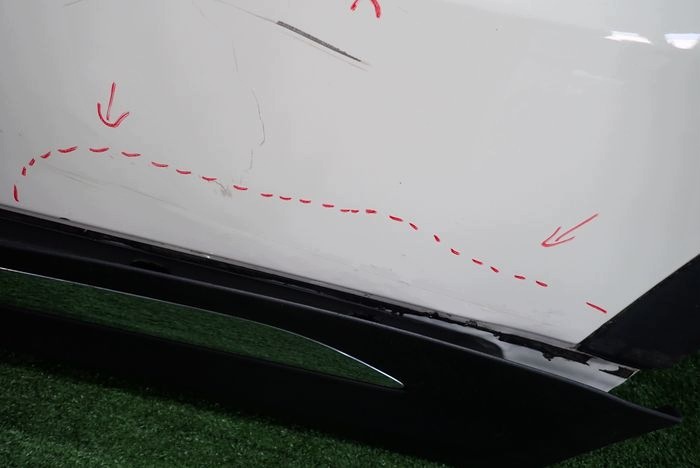 MERCEDES W247 247 GLA 19- door left rear. rear part