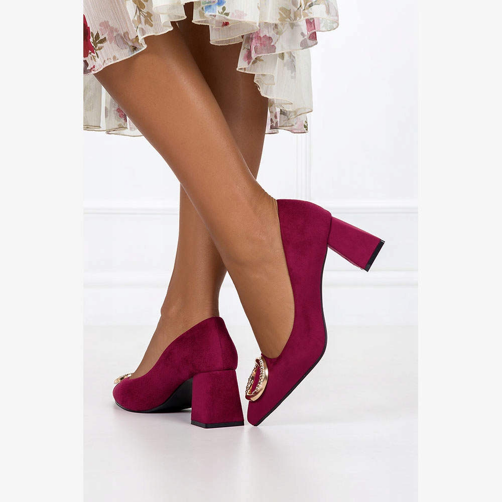 CZÓŁENKA Z MODNĄ OZDOBĄ SZPIC OBCAS SŁUPEK NEW 37 Marka Casu