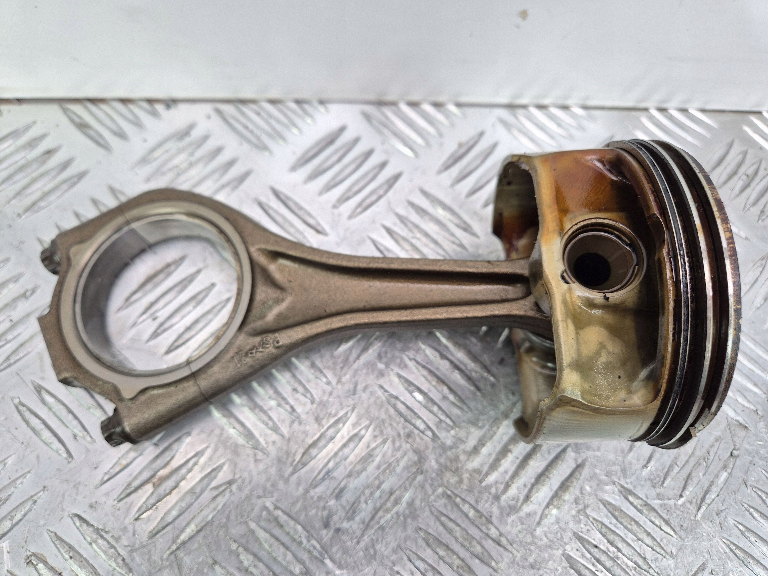 Piston avec bielle BMW X5 E70 4.8i 7544525 N62B48B
