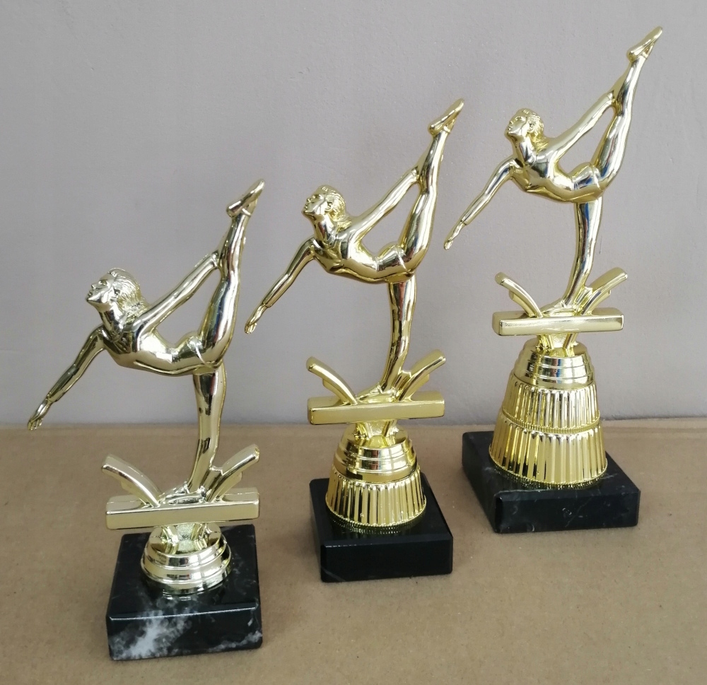 

Statuetka Taniec Gimnastyka WD138059C 17 cm