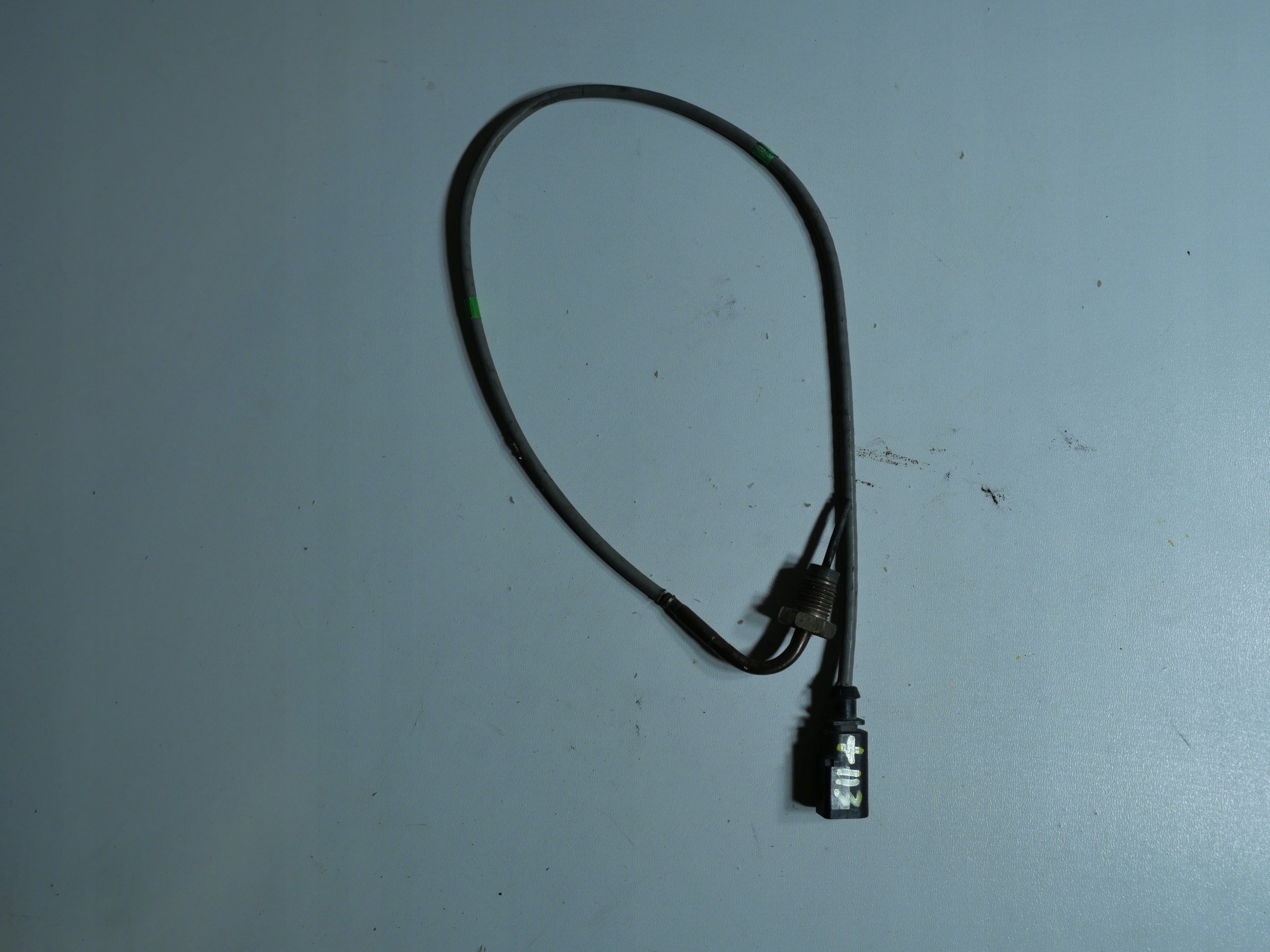 Sensor TEMPERATURY Gase VW SEAT SKODA 04L906088EE