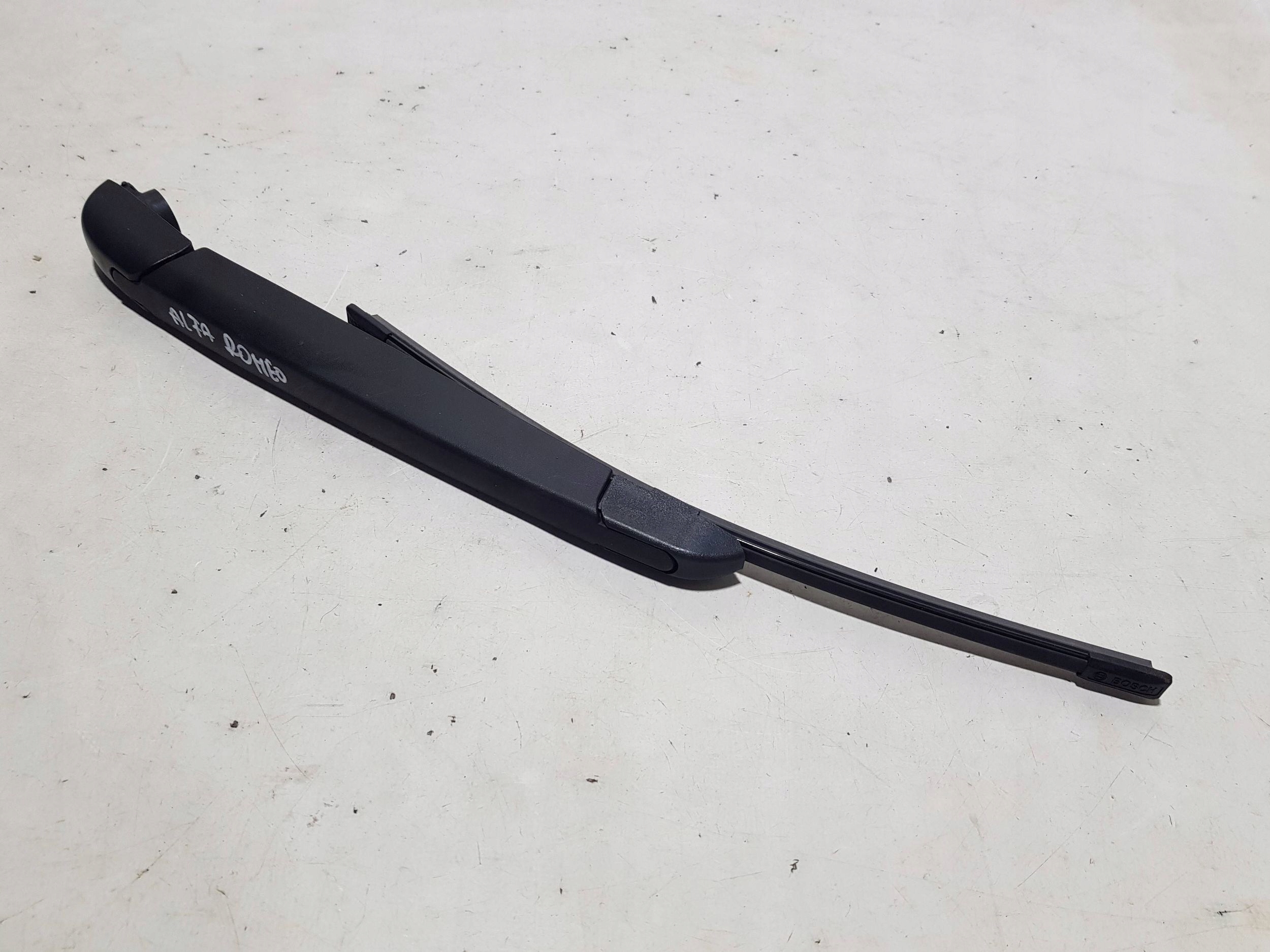 wischerarm hinten heck Scheibenwischer ALFA ROMEO STELVIO