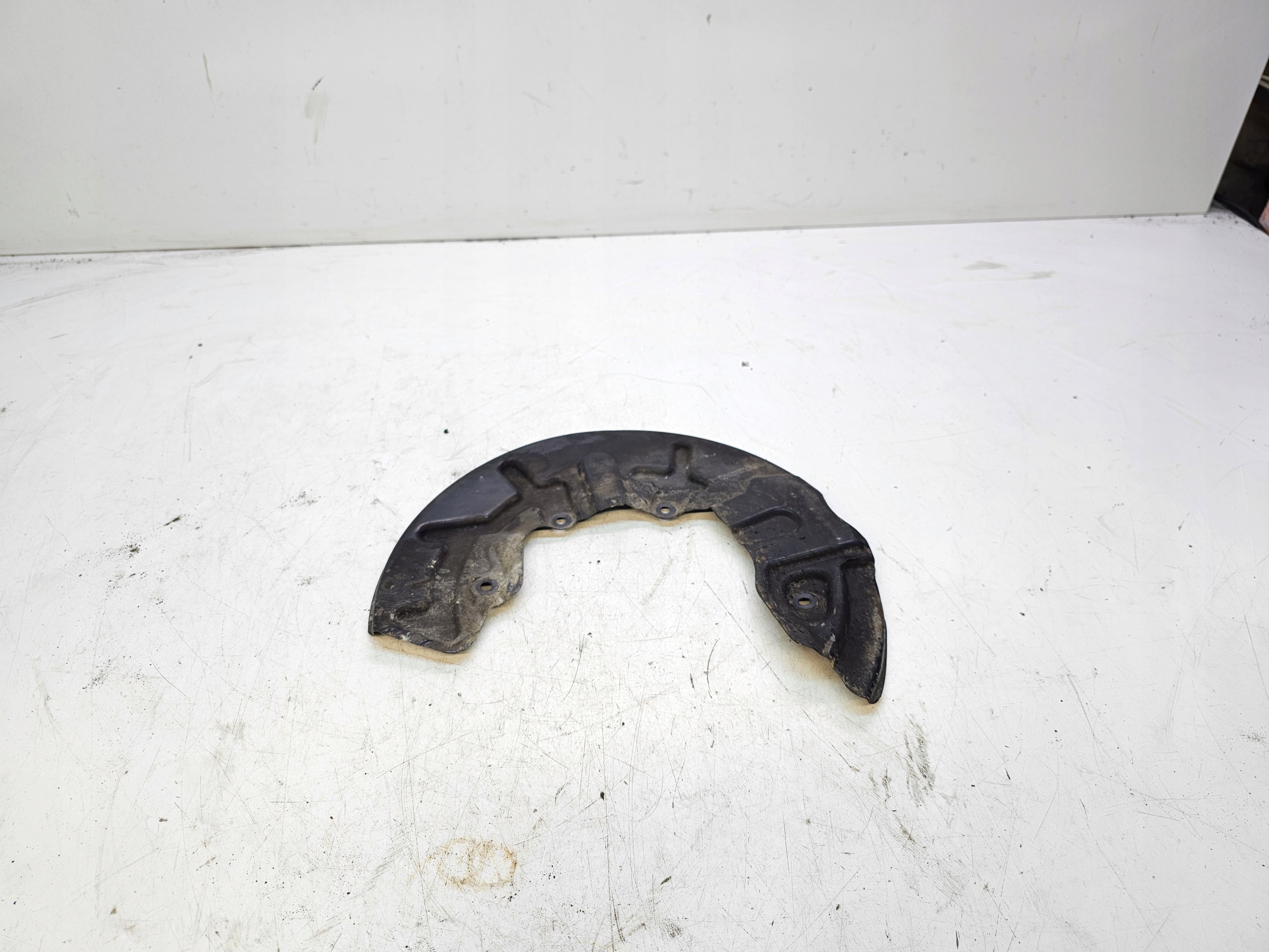 cover disc right front AUDI A4 B6 B7 8E0615312A