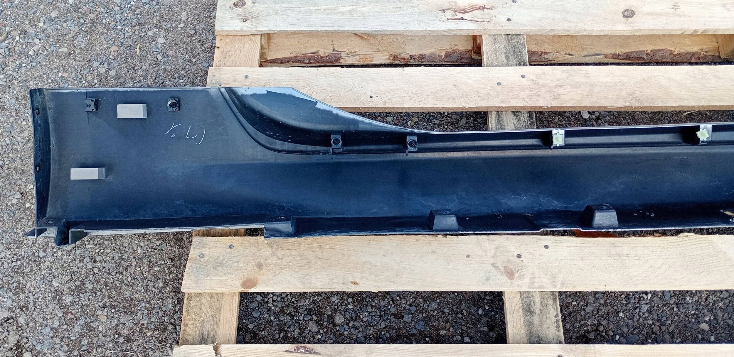 threshold moulding threshold cap of the threshold left Nissan 370Z Cabrio 2009