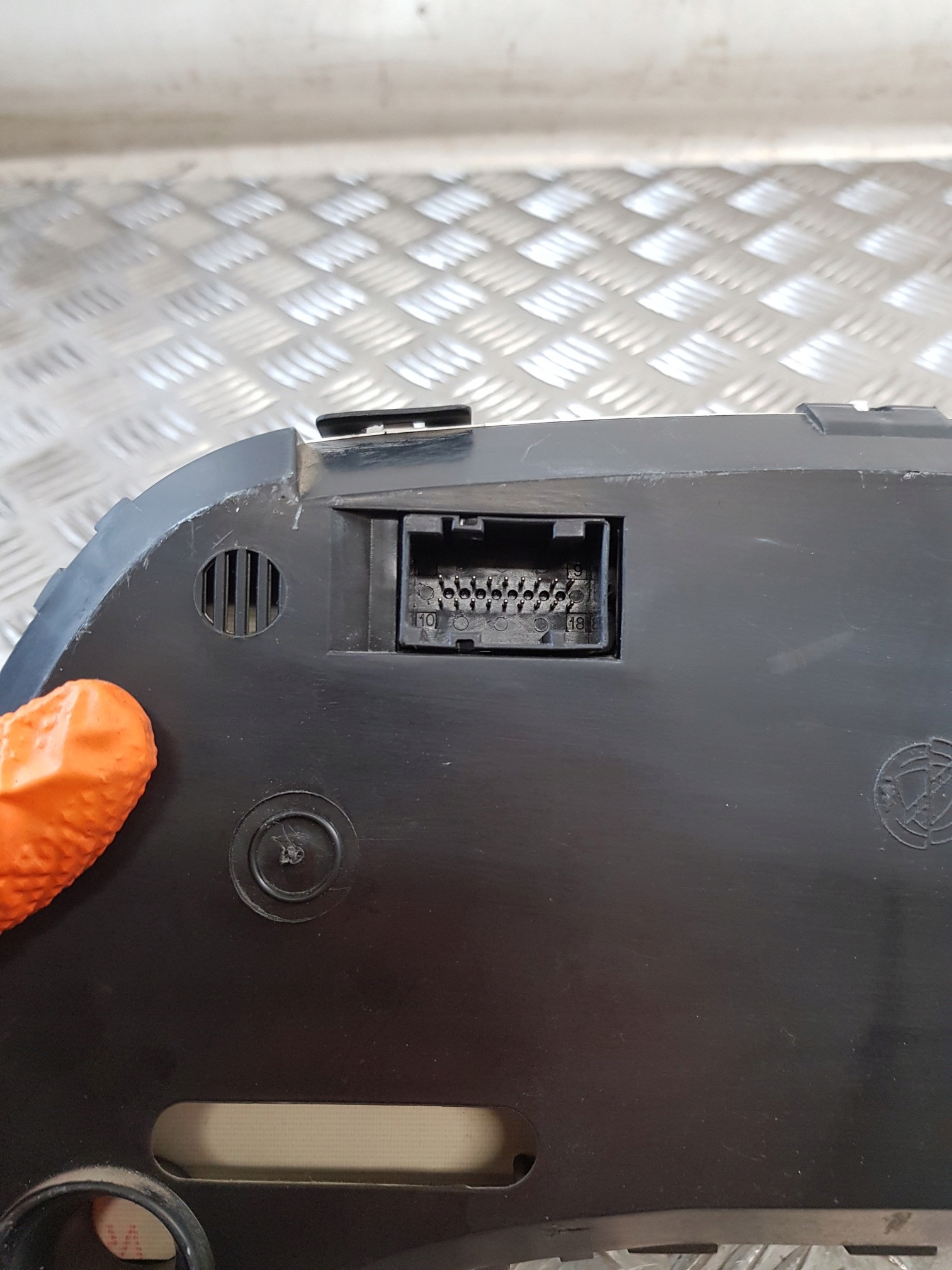 dials 46817749 FIAT DOBLO 1.9 JTD 02R- EUROPA