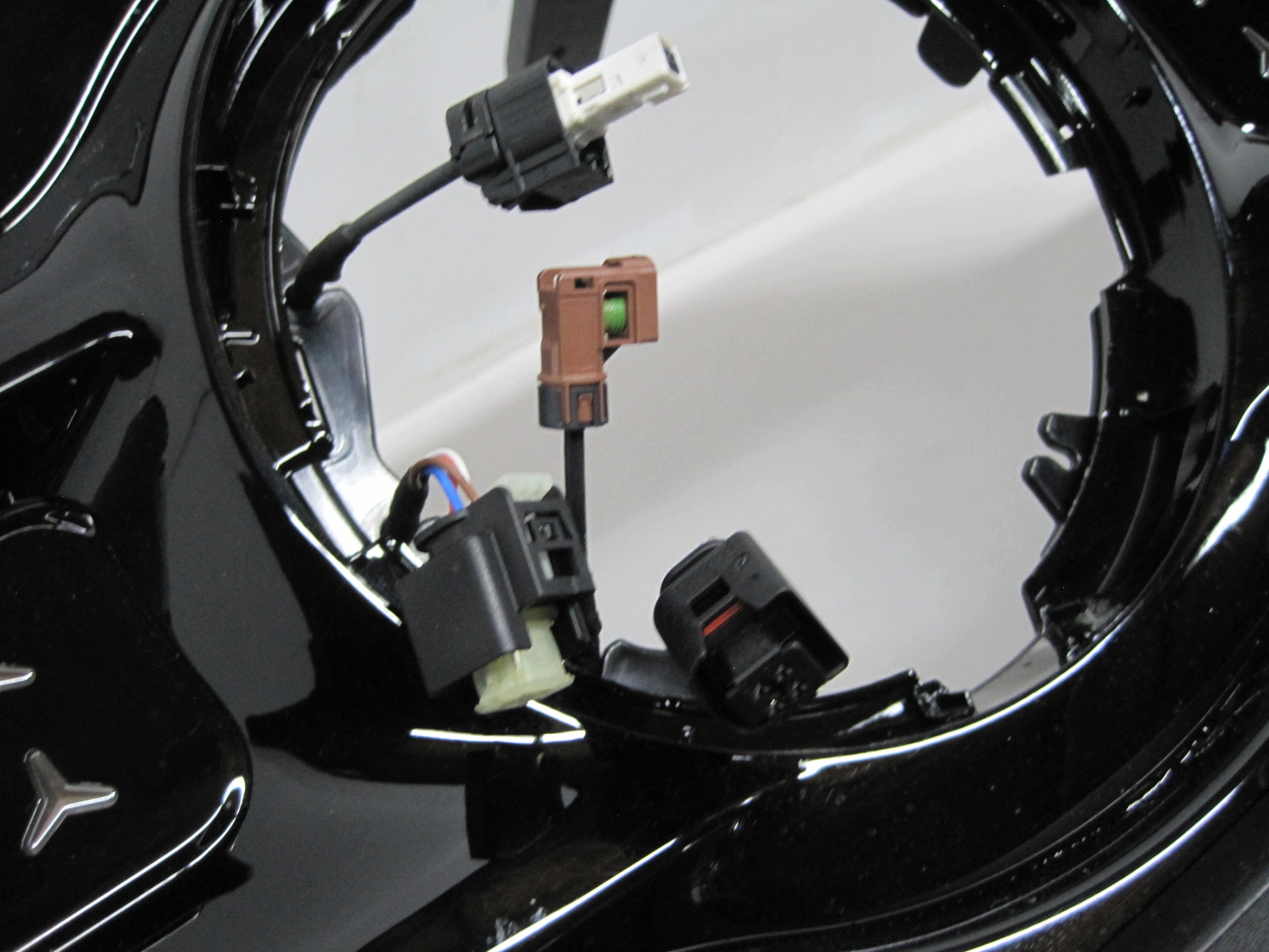 Frontstoßstange MERCEDES GLB A244 6 PDC 25R vorne