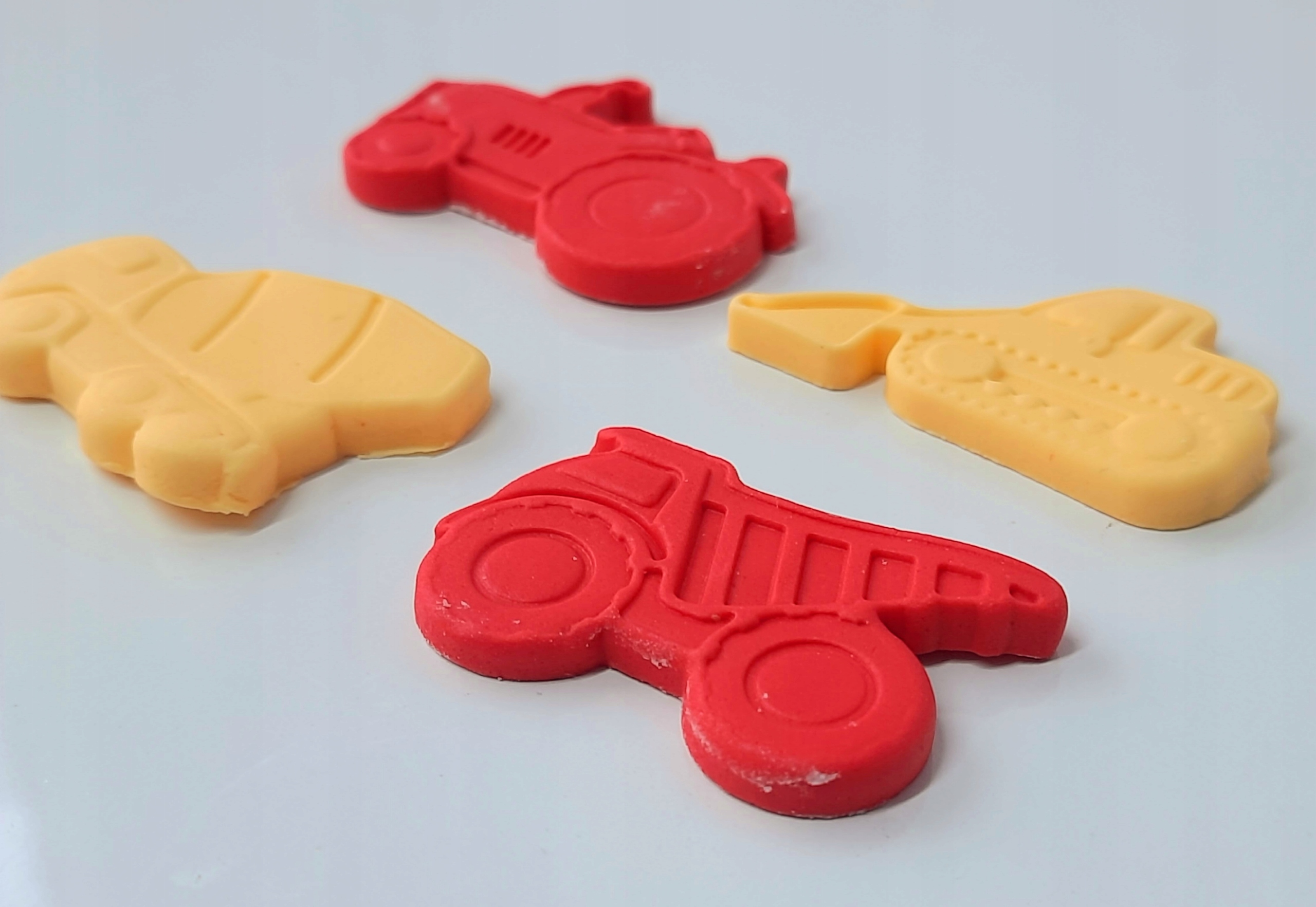 1szt.Ozdoba koparka, wywrotka, auto, traktor tort EAN (GTIN) 2222222222