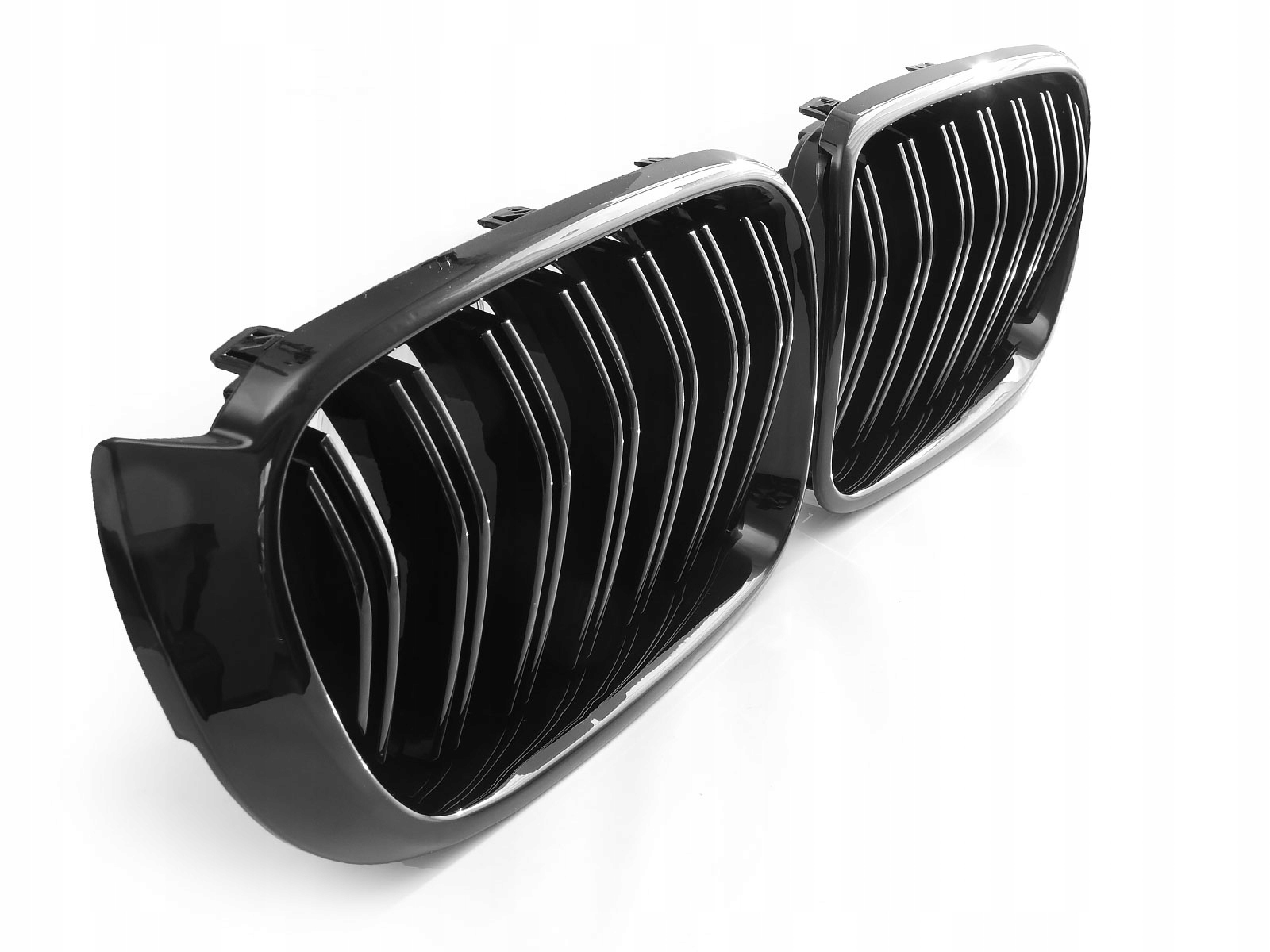 

Atrapa nerki grill Bmw X3 F25 czarny połysk 14-17