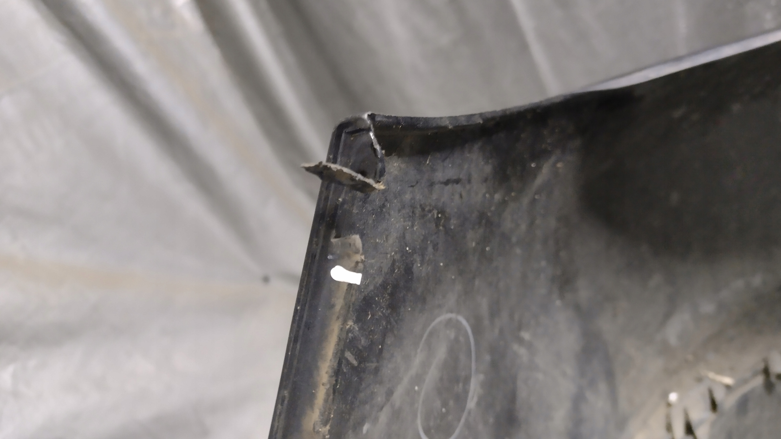 front bumper Mazda 3 BK sedan k: 16W