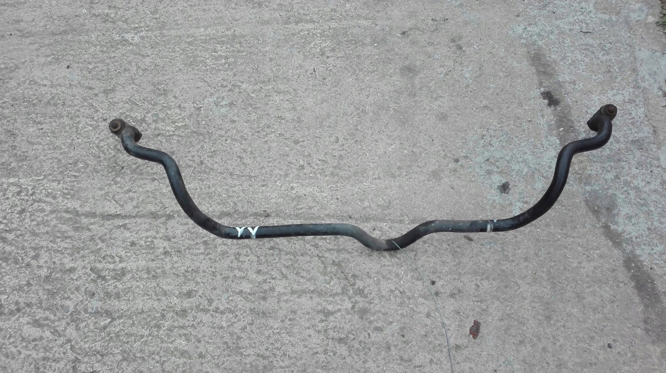 stabilisator hinterachse vorne YARIS VERSO 1.3 VVTI