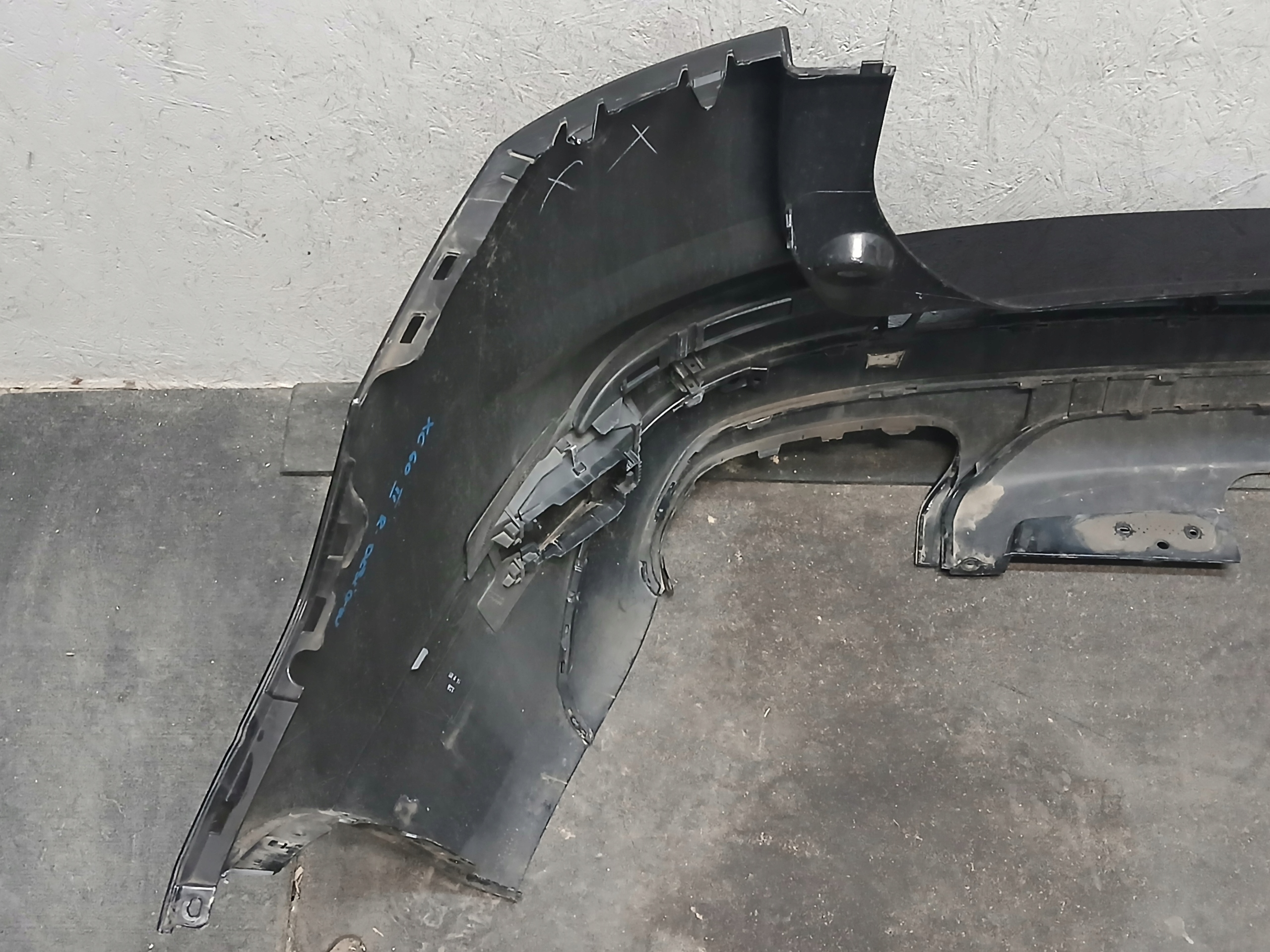 bumper rear part VOLVO XC60 XC 60 II R-design