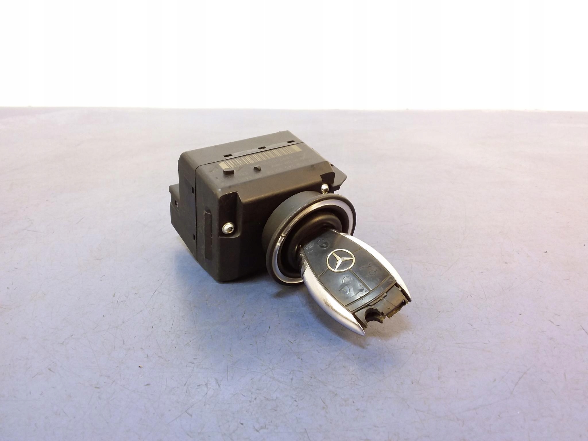 MERCEDES CLK W209 ключ запалювання 2095450508