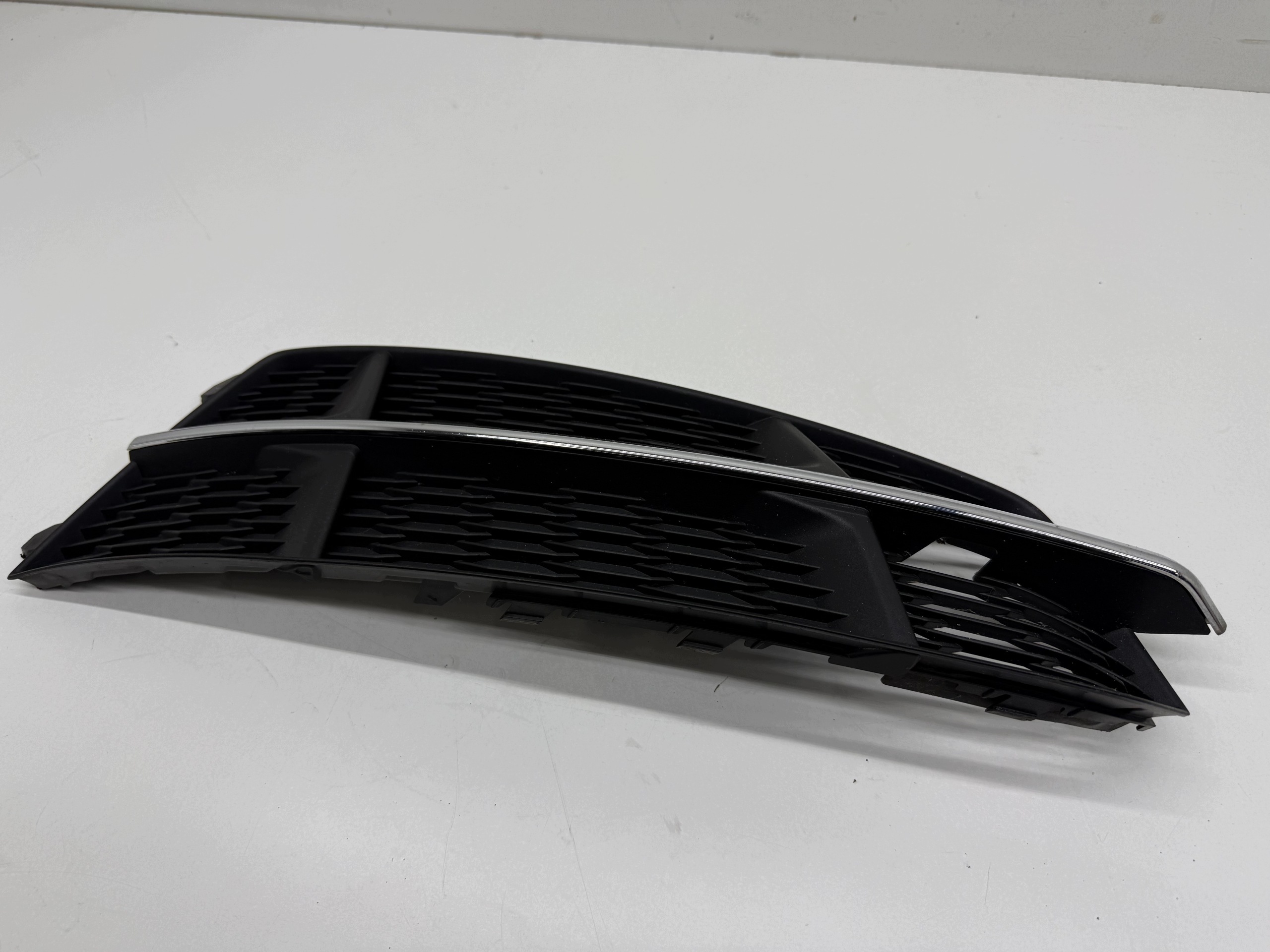 AUDI A6 C7 LIFT S-LINE spoiler grid of a bumper right front original!