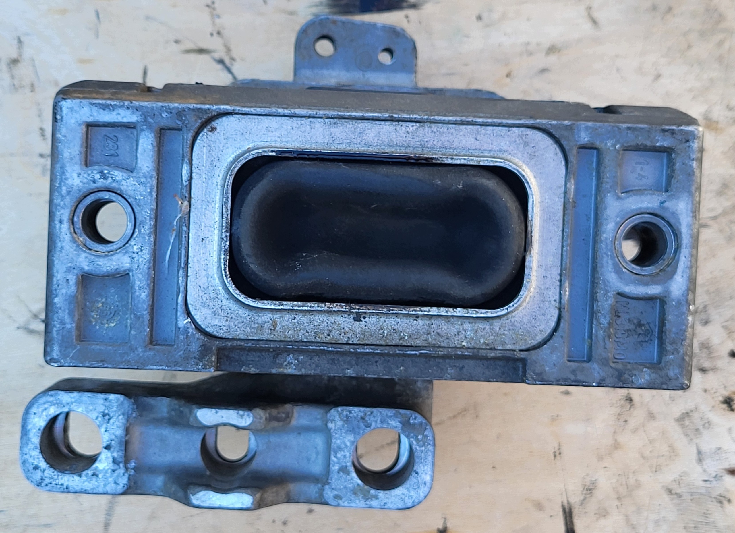 holder engine mount AUDI A3 8L VW GOLF IV 1.9 TDI 1J0199262AP OE