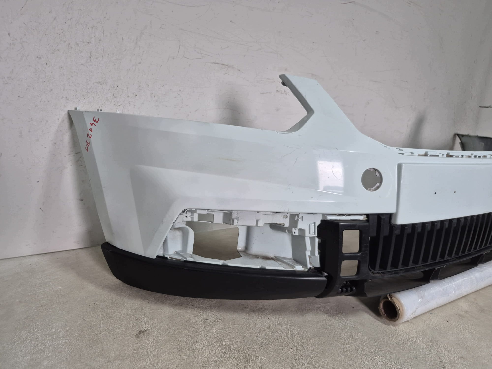 SKODA YETI OUTDOOR LIFT 13- bumper front front 5L0807221F