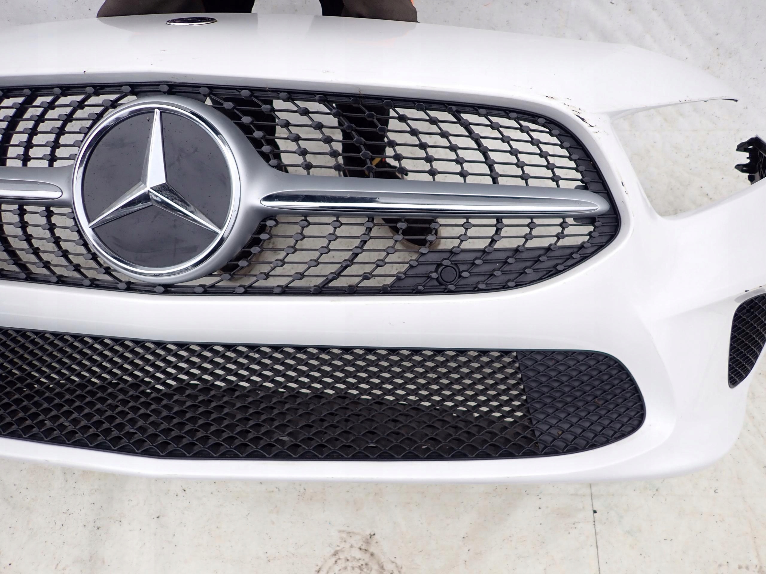 MERCEDES A-KLASA W177 18- bumper front front
