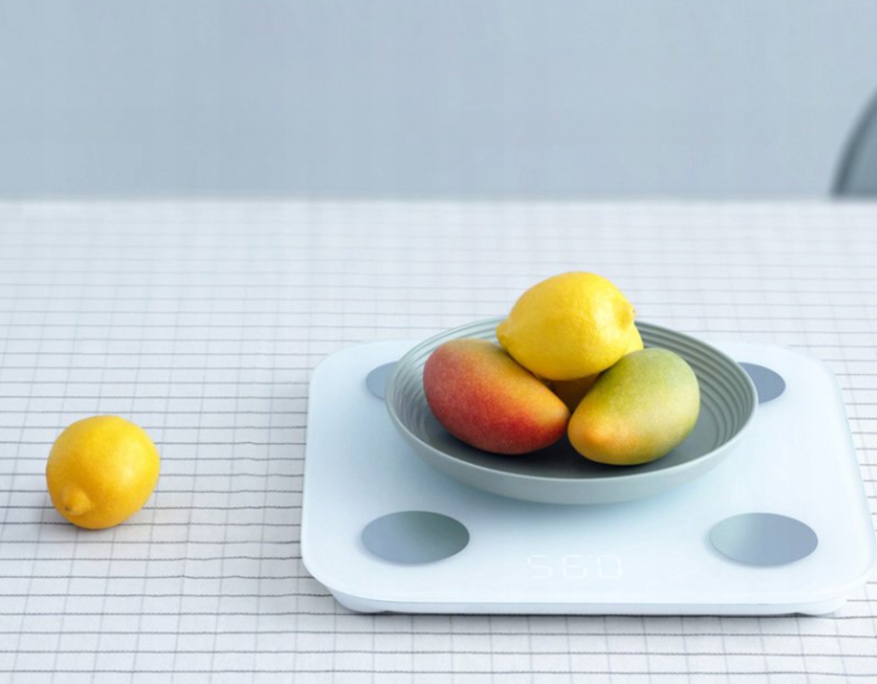 WAGA ŁAZIENKOWA XIAOMI ANALITYCZNA INTELIGENTNA MI BODY SMART POMIAR 150KG Materiał platformy szkło