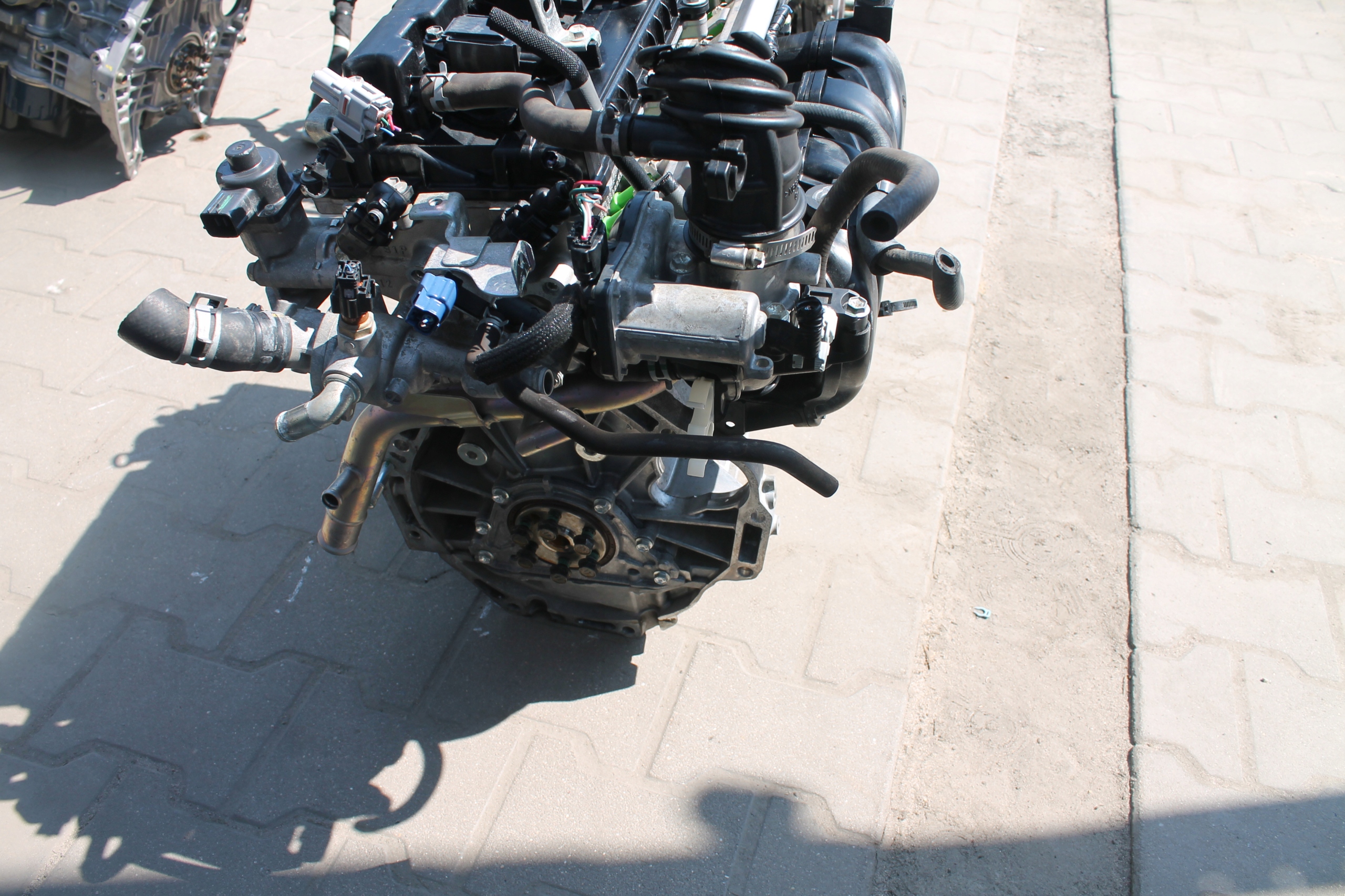 engine complete SUZUKI IGNIS K12C