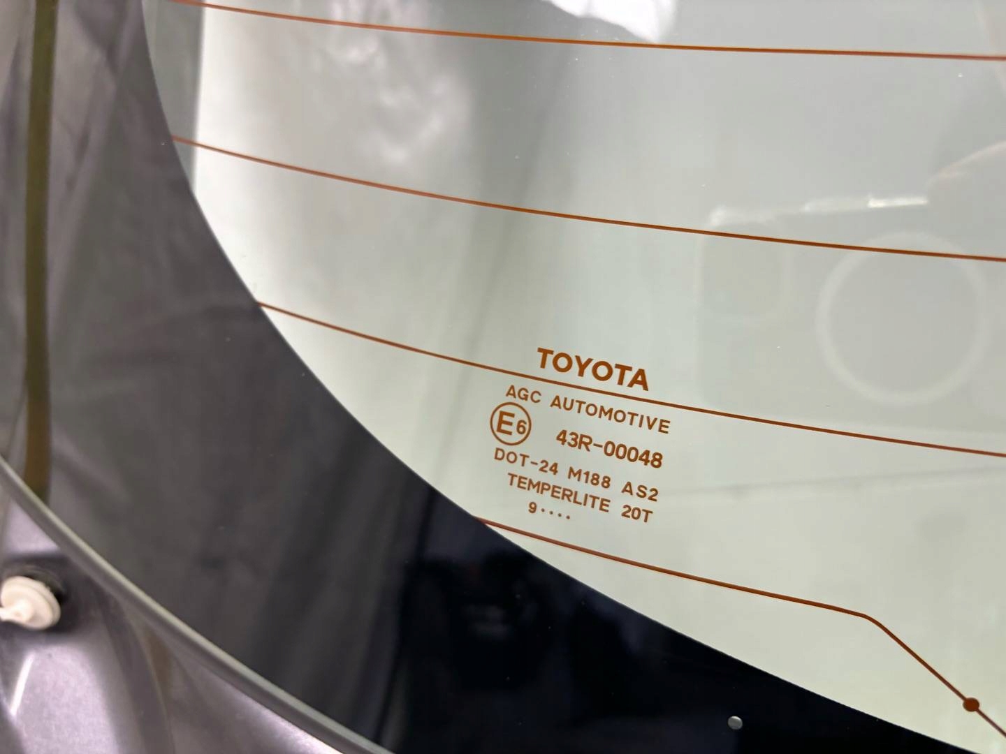 rear trunk door boot Toyota Yaris XP130 2nd facelift 2018